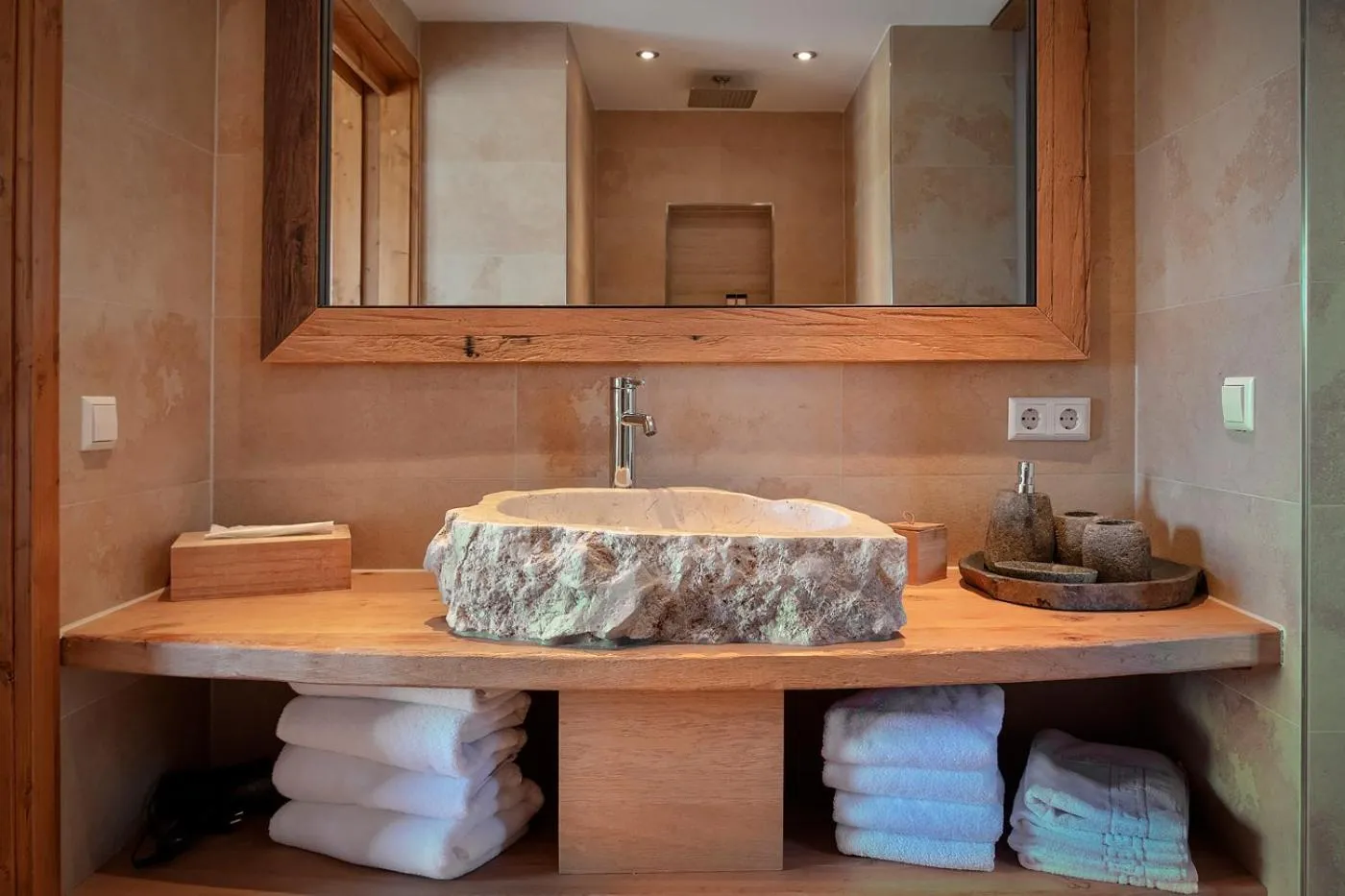 Bathroom in Widmann's Löwen