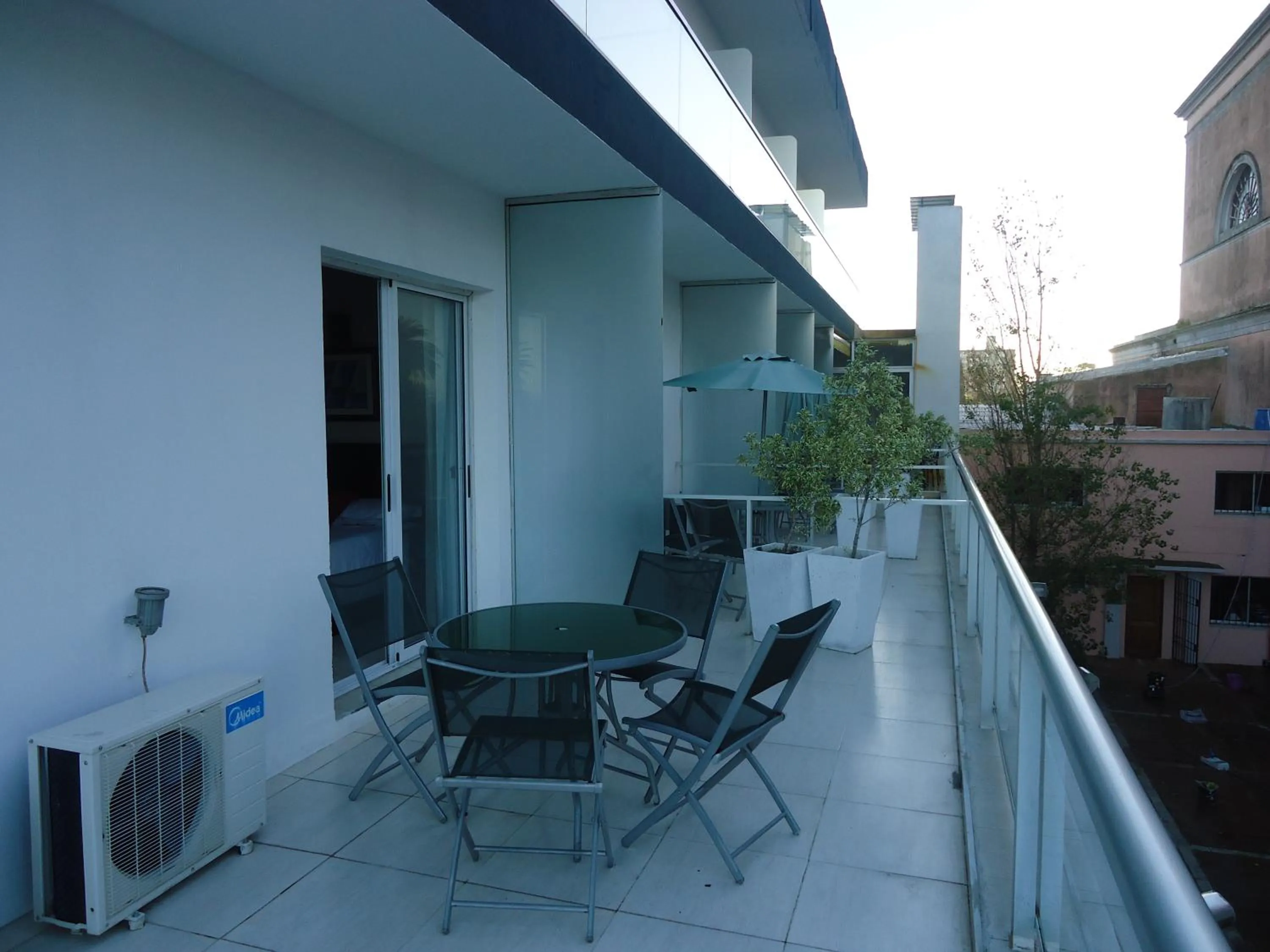 Balcony/Terrace in De la Plaza Hotel