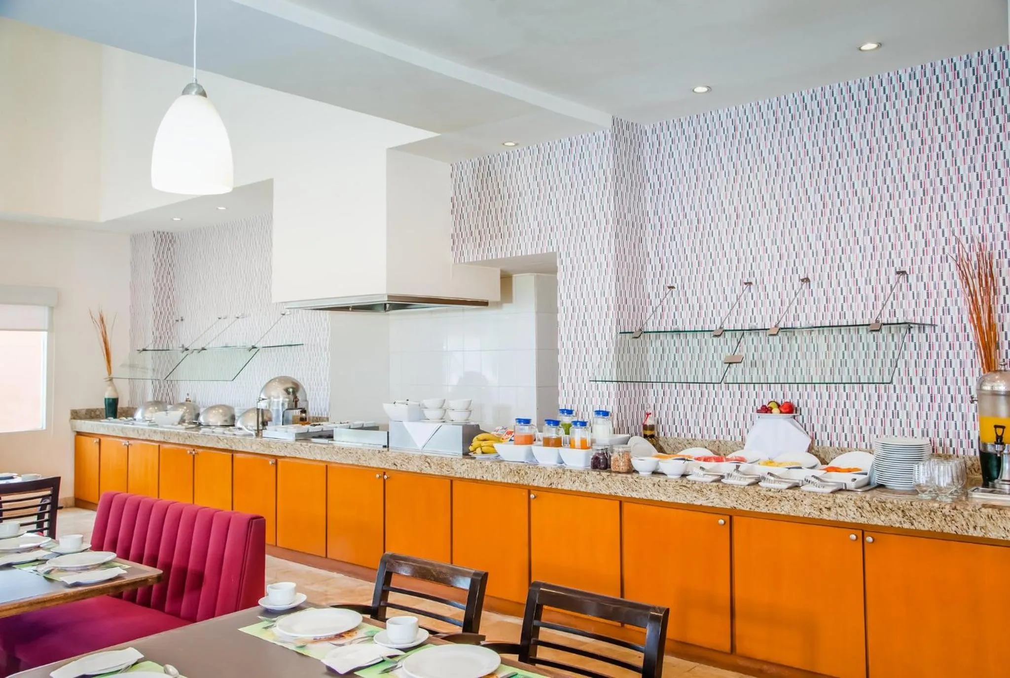 Restaurant/places to eat in Fiesta Inn Monterrey Fundidora