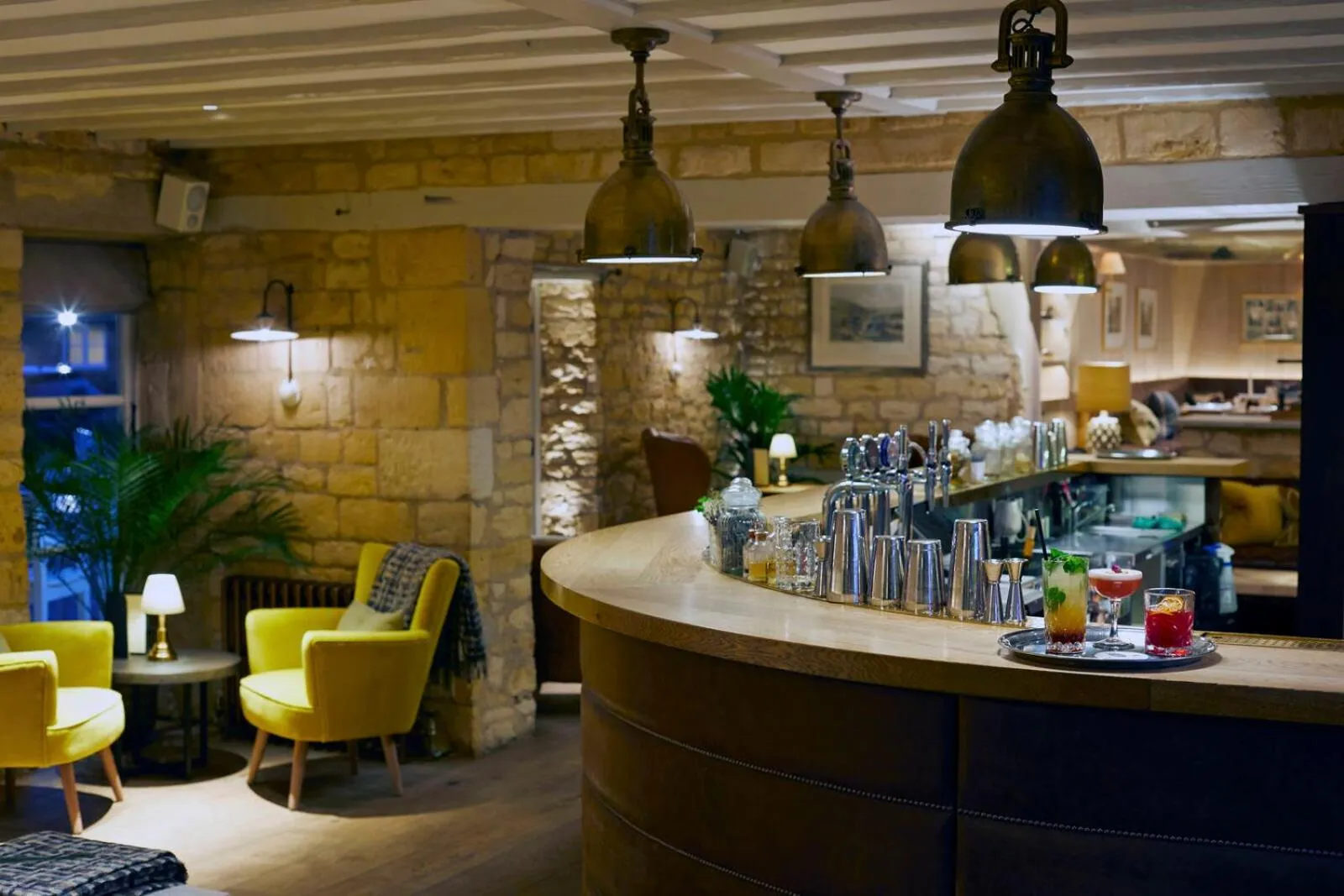 Lounge or bar in Dormy House Hotel