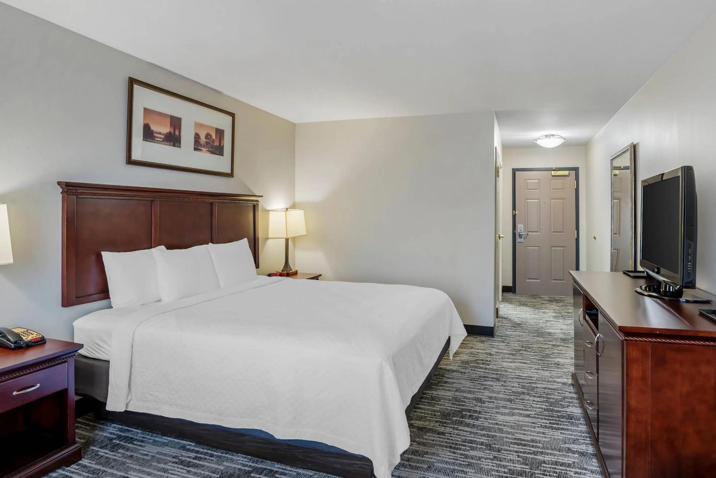 Bedroom, Bed in Country Inn & Suites by Radisson, Ashland - Hanover, VA