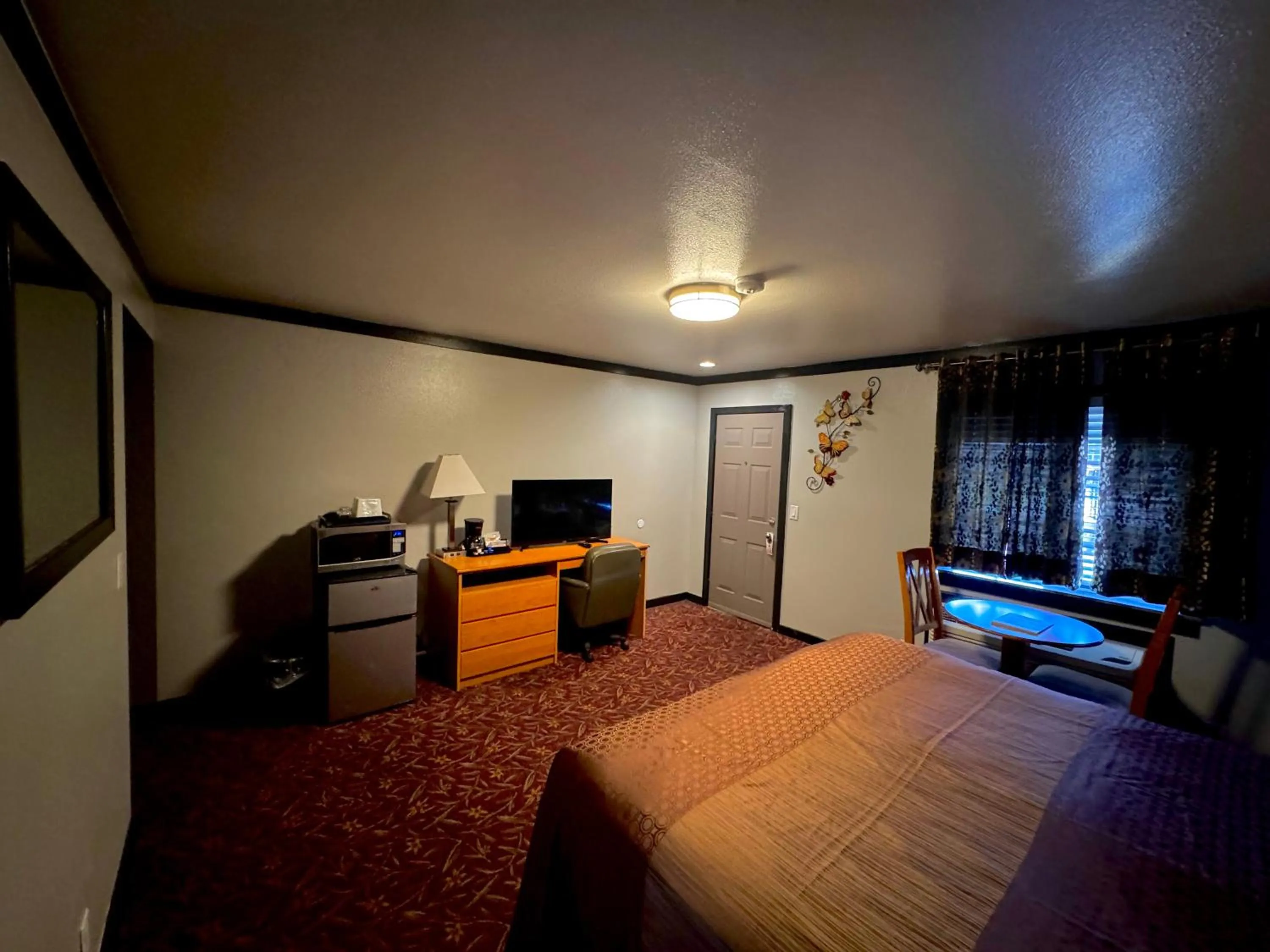 Bed in Cascade Lodge - Central Bend Retreat