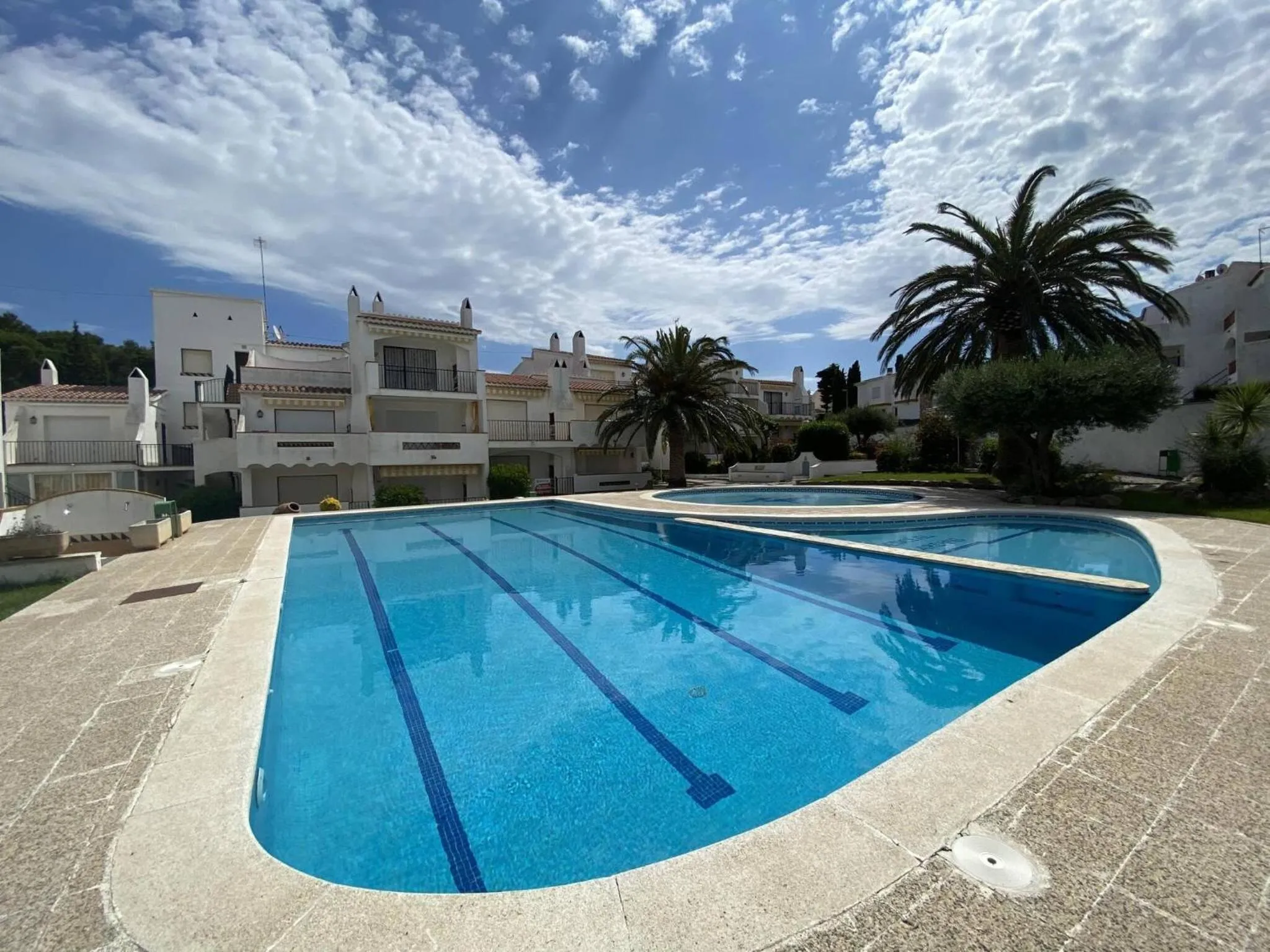 Swimming pool in Jardins 1 34 1