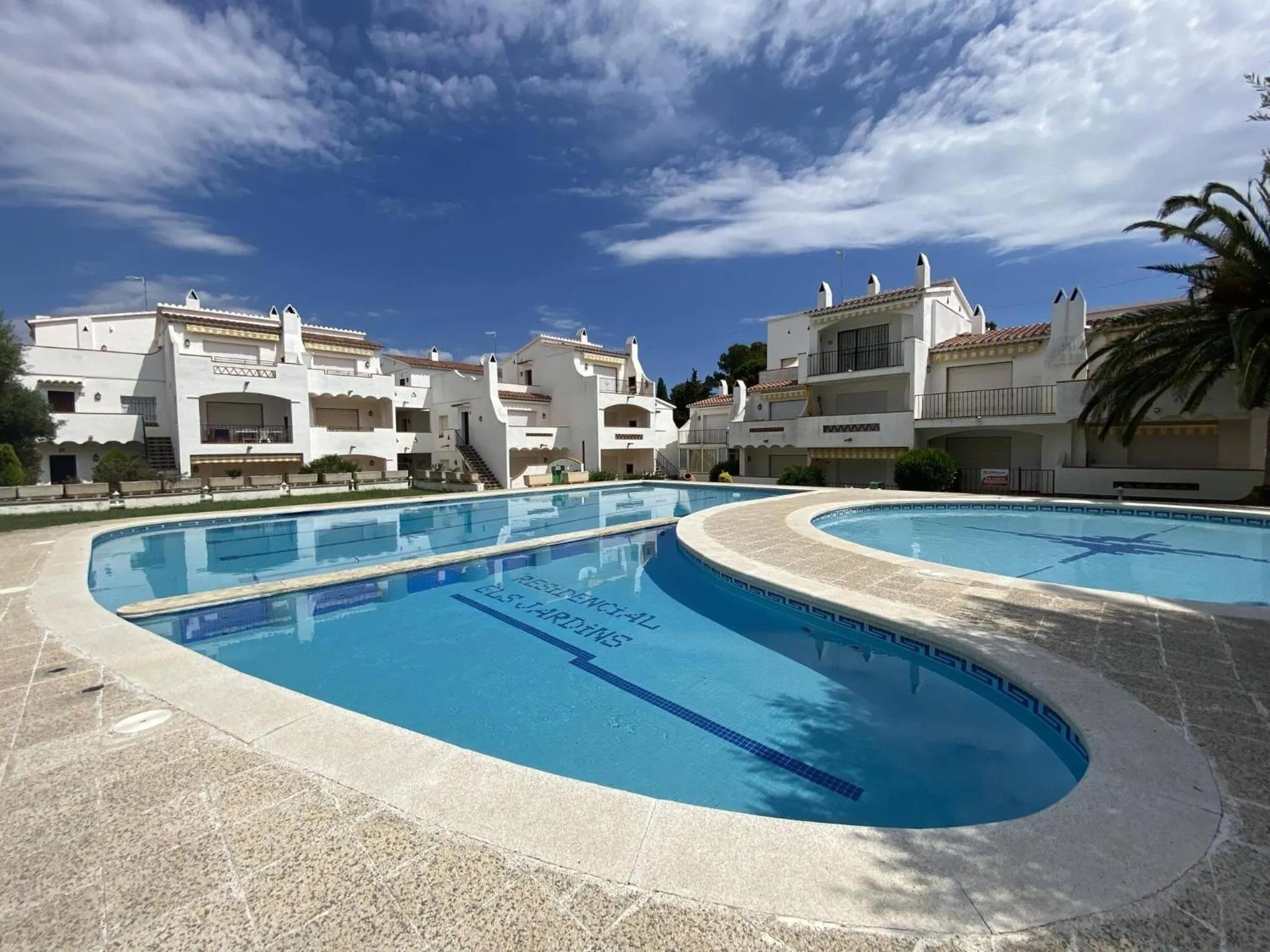 Swimming pool in Jardins 1 34 1