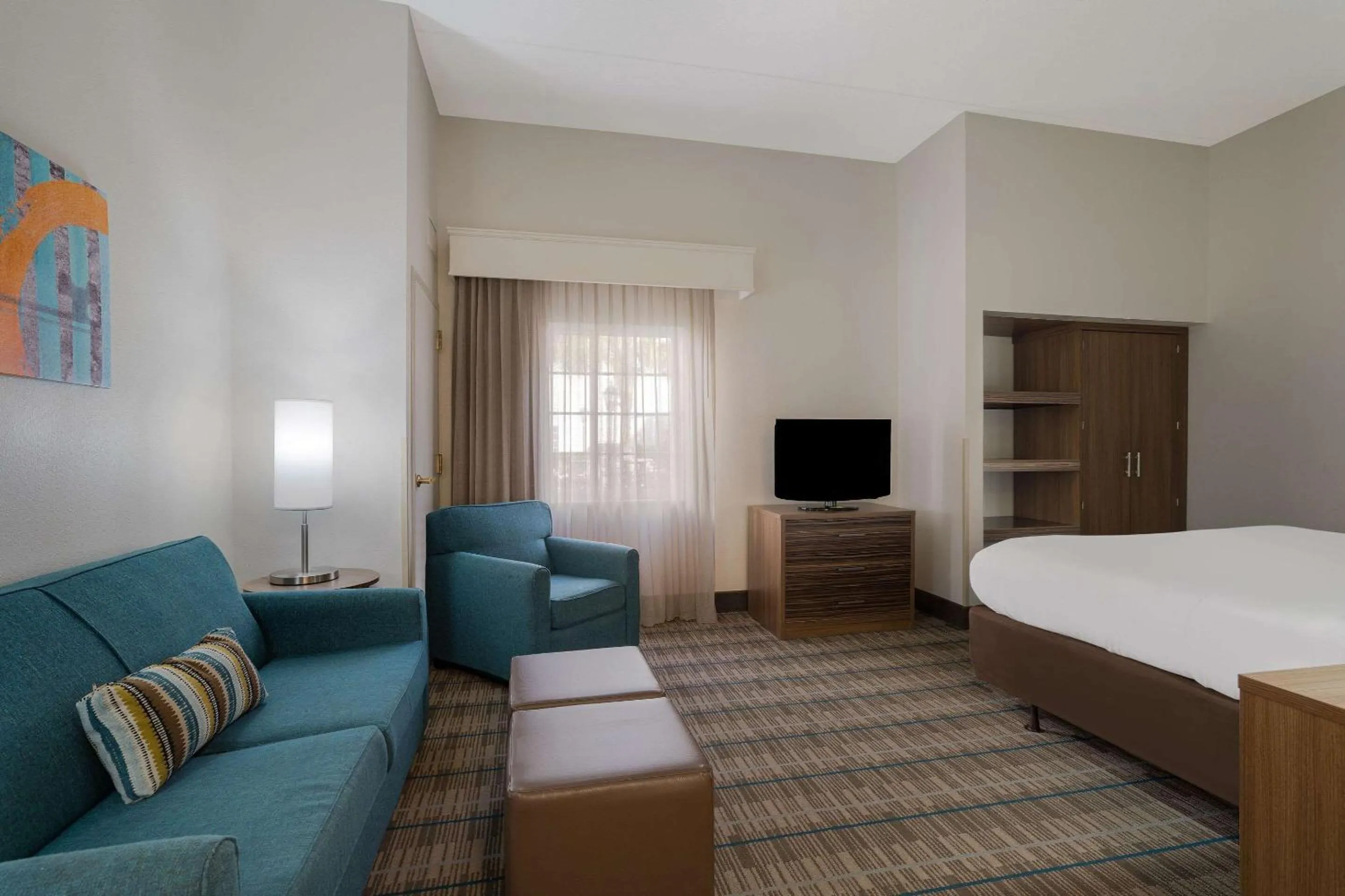 Bedroom, Bed in MainStay Suites Wilmington - University Area