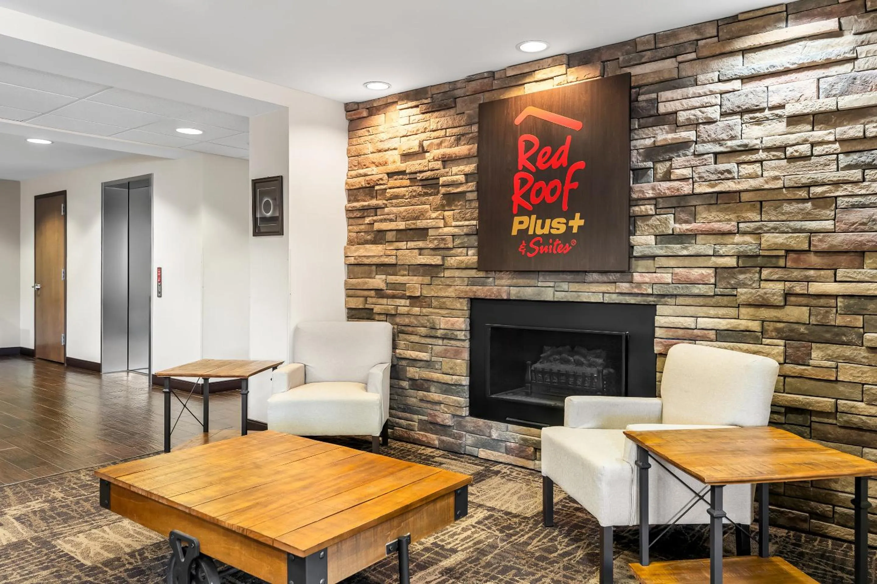 Lobby or reception in Red Roof Inn PLUS+ & Suites Malone