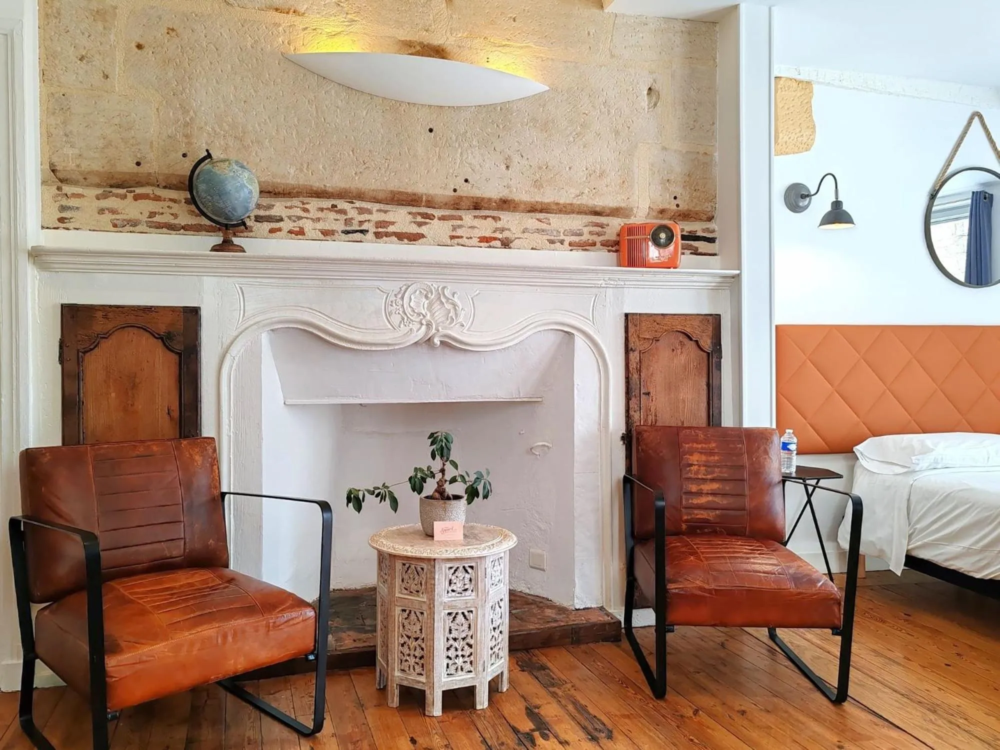 Photo of the whole room, Bed in L' échafaud - Apparts de standing - Centre historique