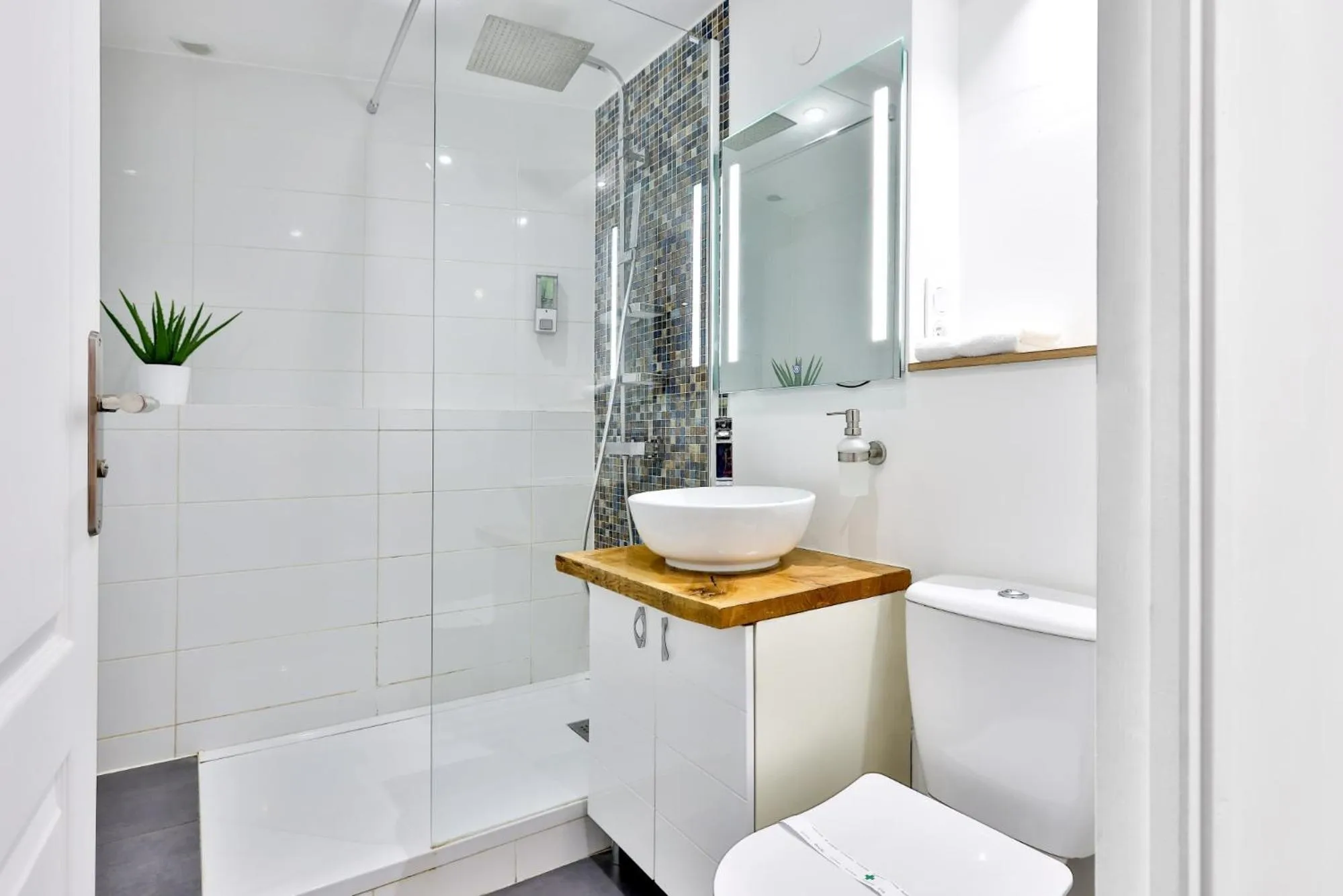 Bathroom in L' échafaud - Apparts de standing - Centre historique