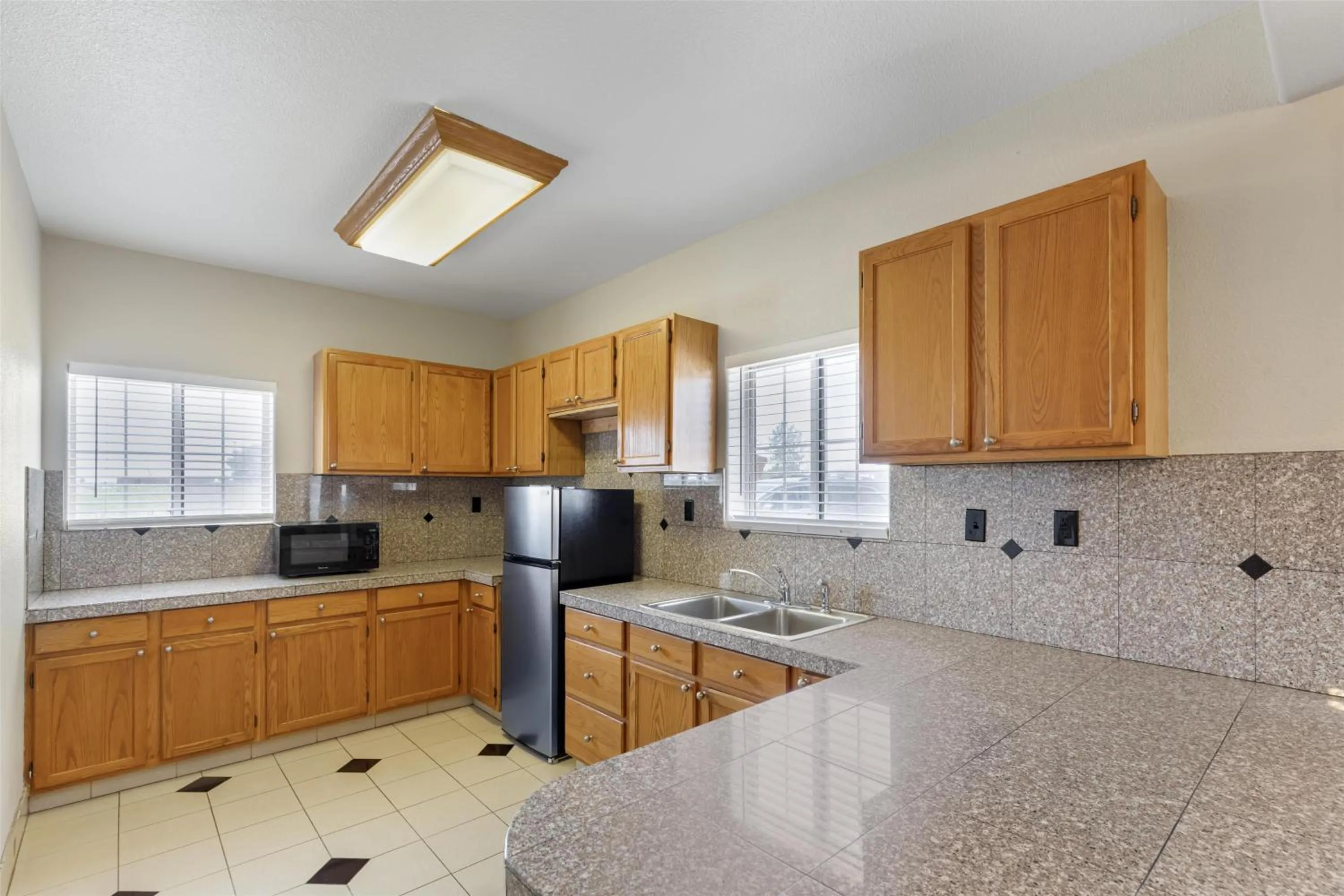 Bedroom in Best Western Firestone Inn & Suites