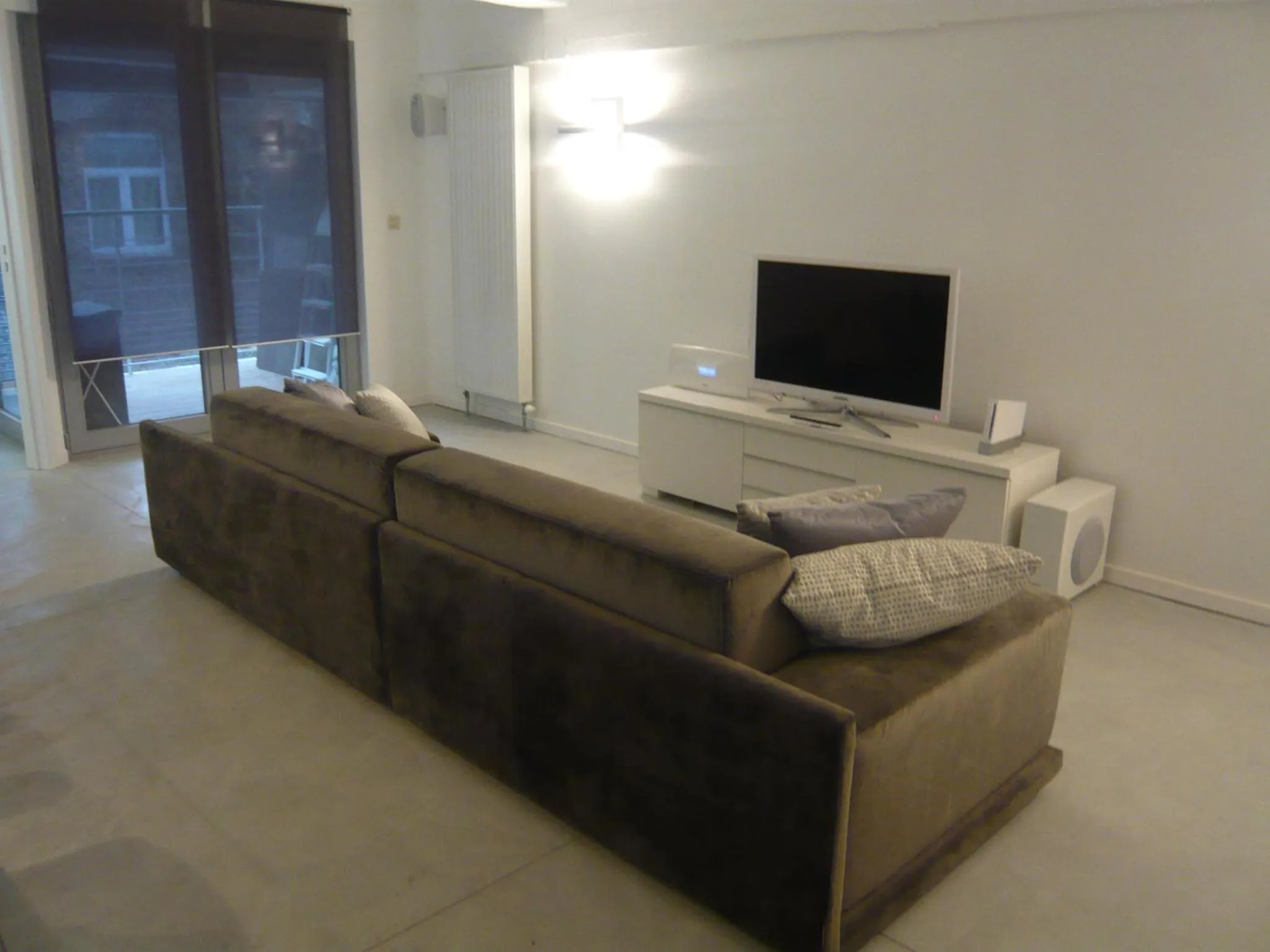 TV and multimedia in B&B Loft Jamar Gare Du Midi