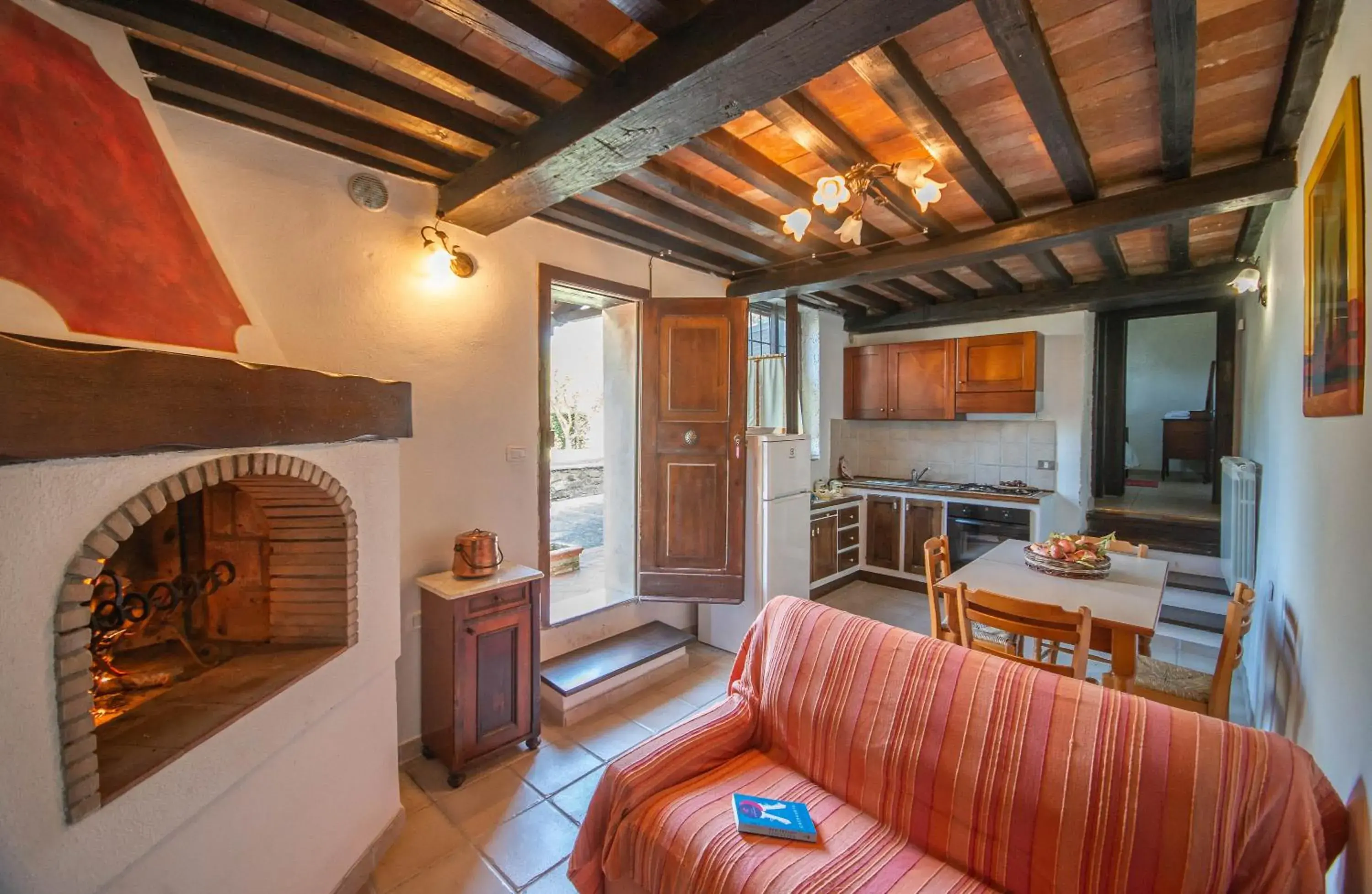 Apartment - Ground Floor in Tenuta di Poggio Cavallo Apartment - Ground Floor in Tenuta di Poggio Cavallo