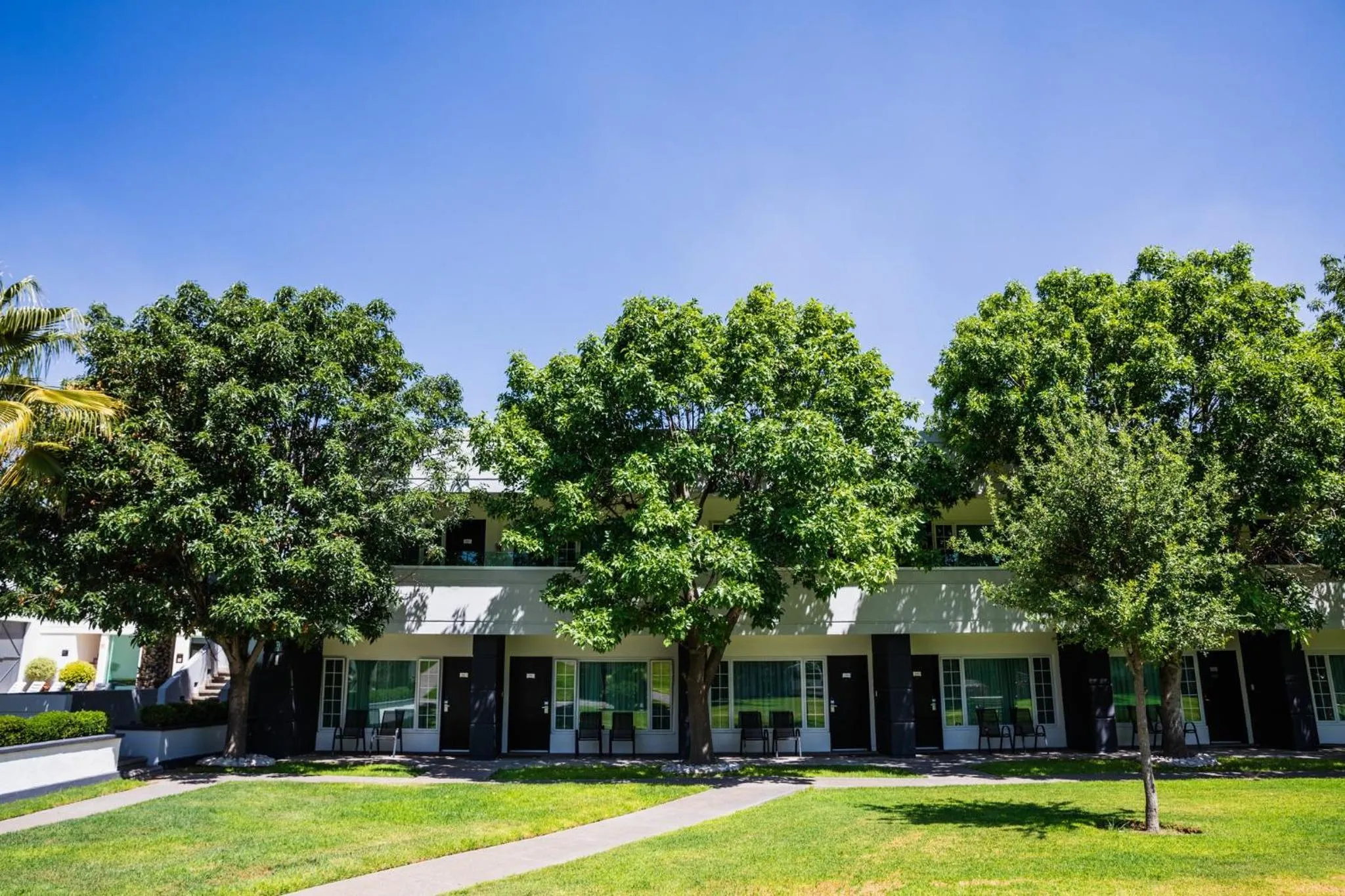 Property building in Fiesta Inn San Luis Potosi Glorieta Juarez