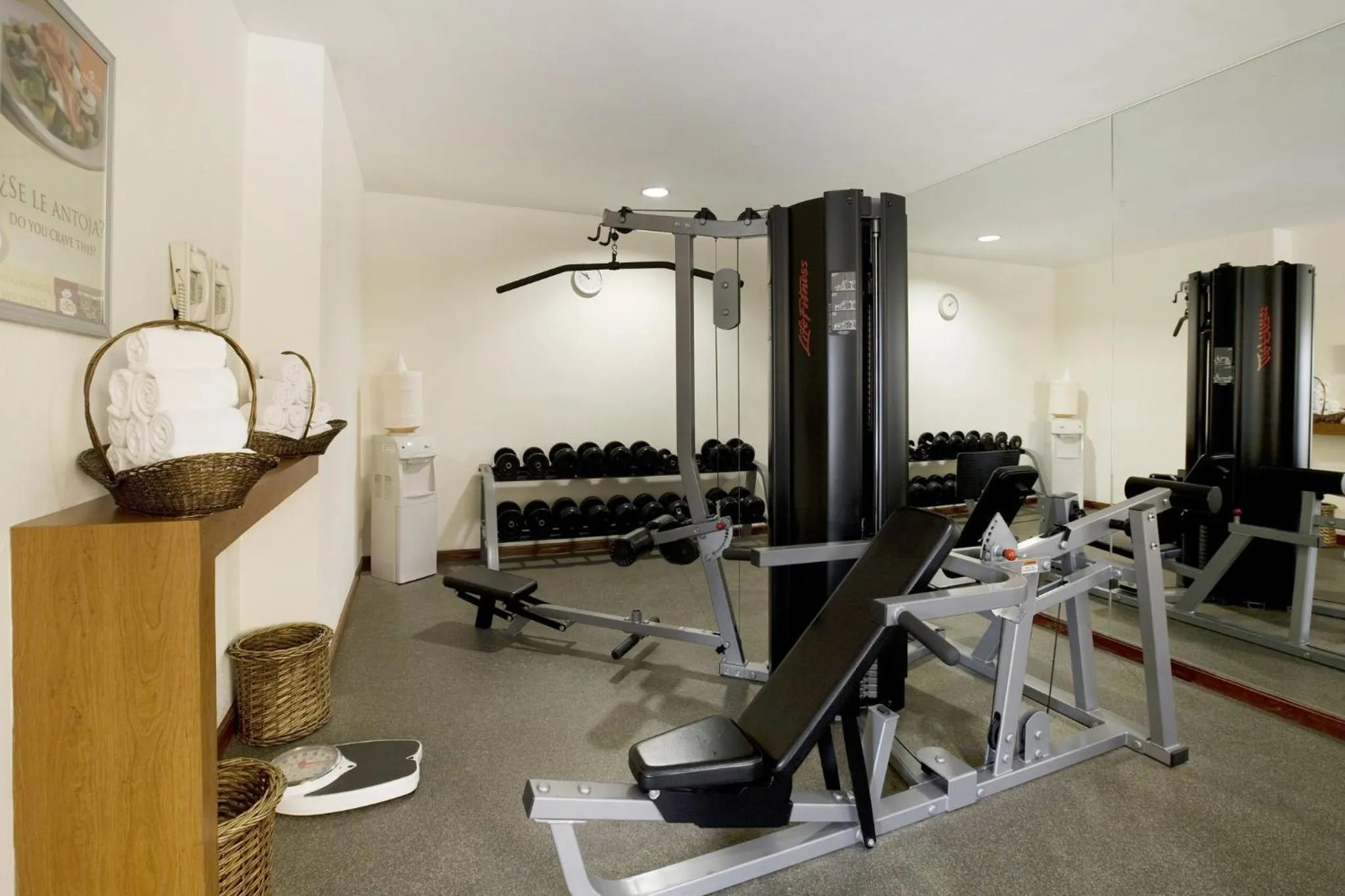 Fitness centre/facilities in Fiesta Inn Express San Luis Potosí Oriente