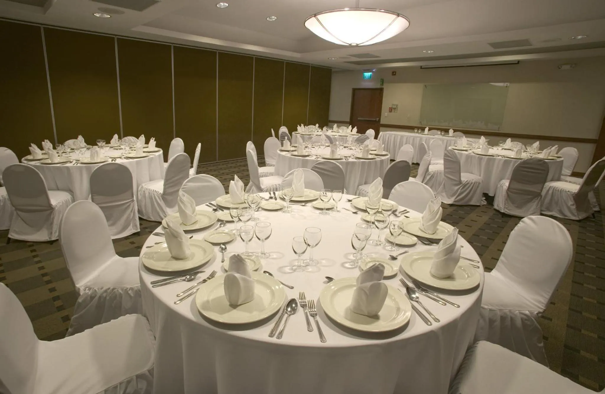 Lobby or reception in Fiesta Inn Express San Luis Potosí Oriente