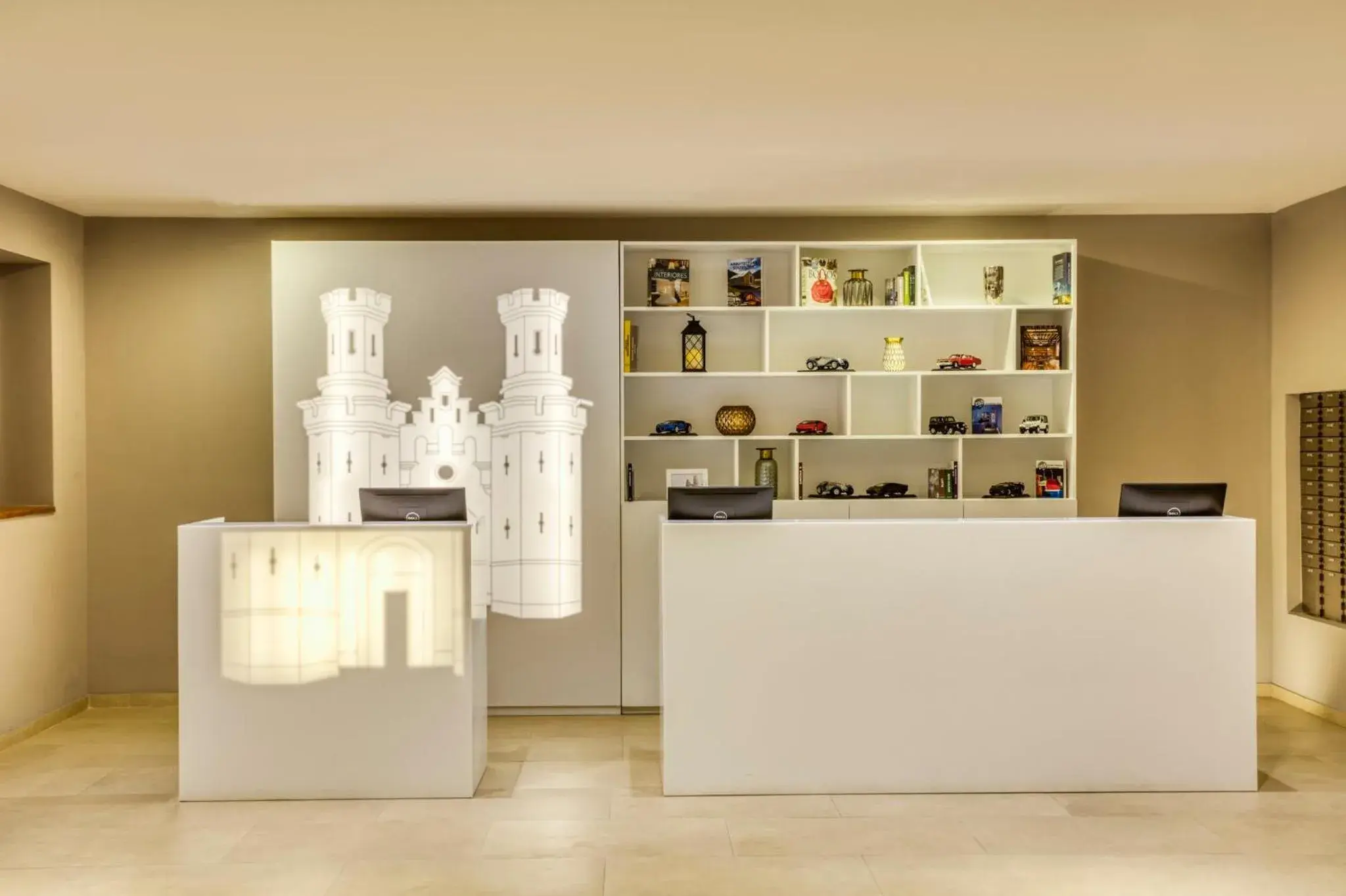 Lobby or reception in Fiesta Inn Express San Luis Potosí Oriente Lobby or reception in Fiesta Inn Express San Luis Potosí Oriente