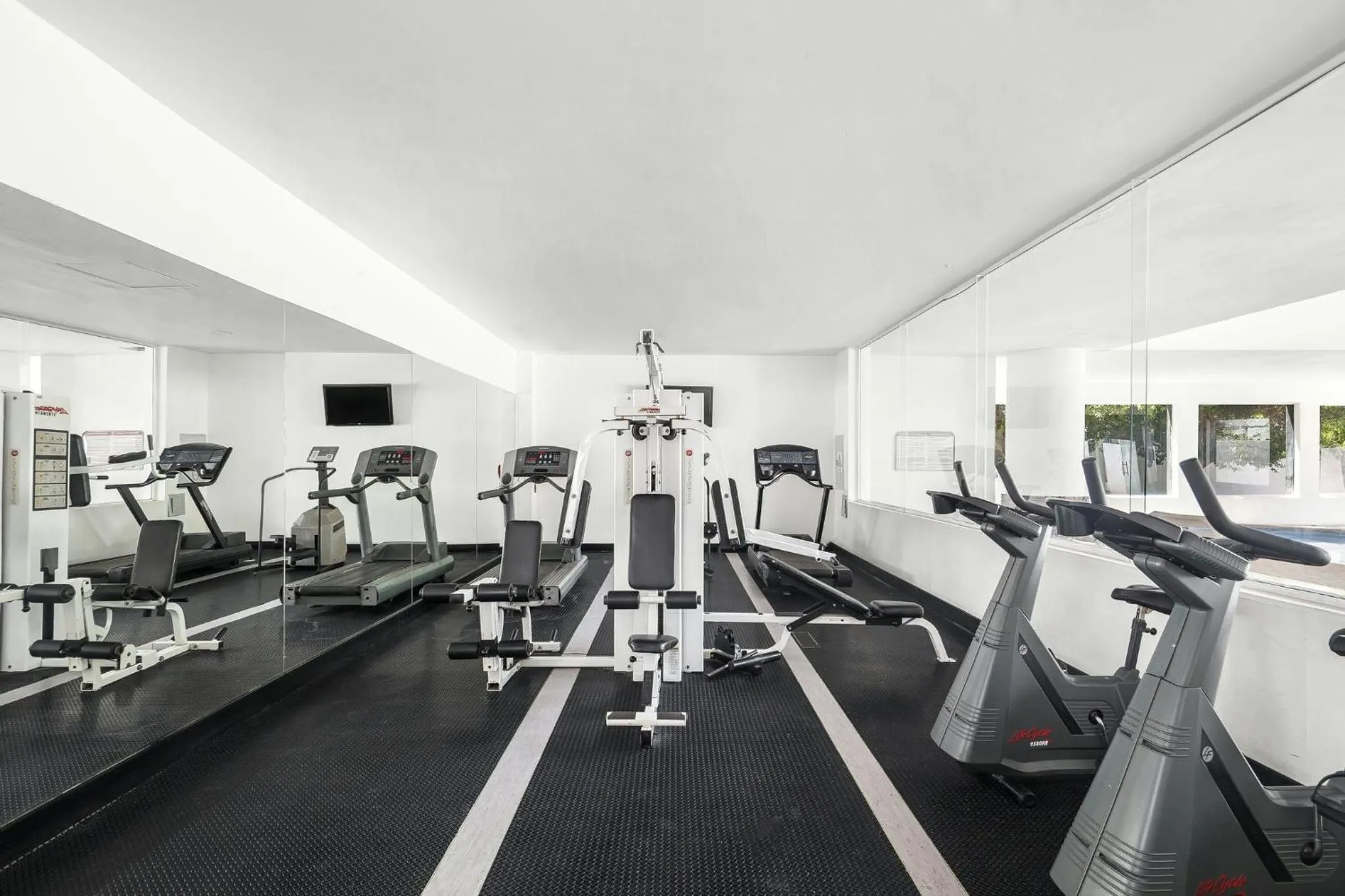 Fitness centre/facilities in Fiesta Inn Express Hermosillo