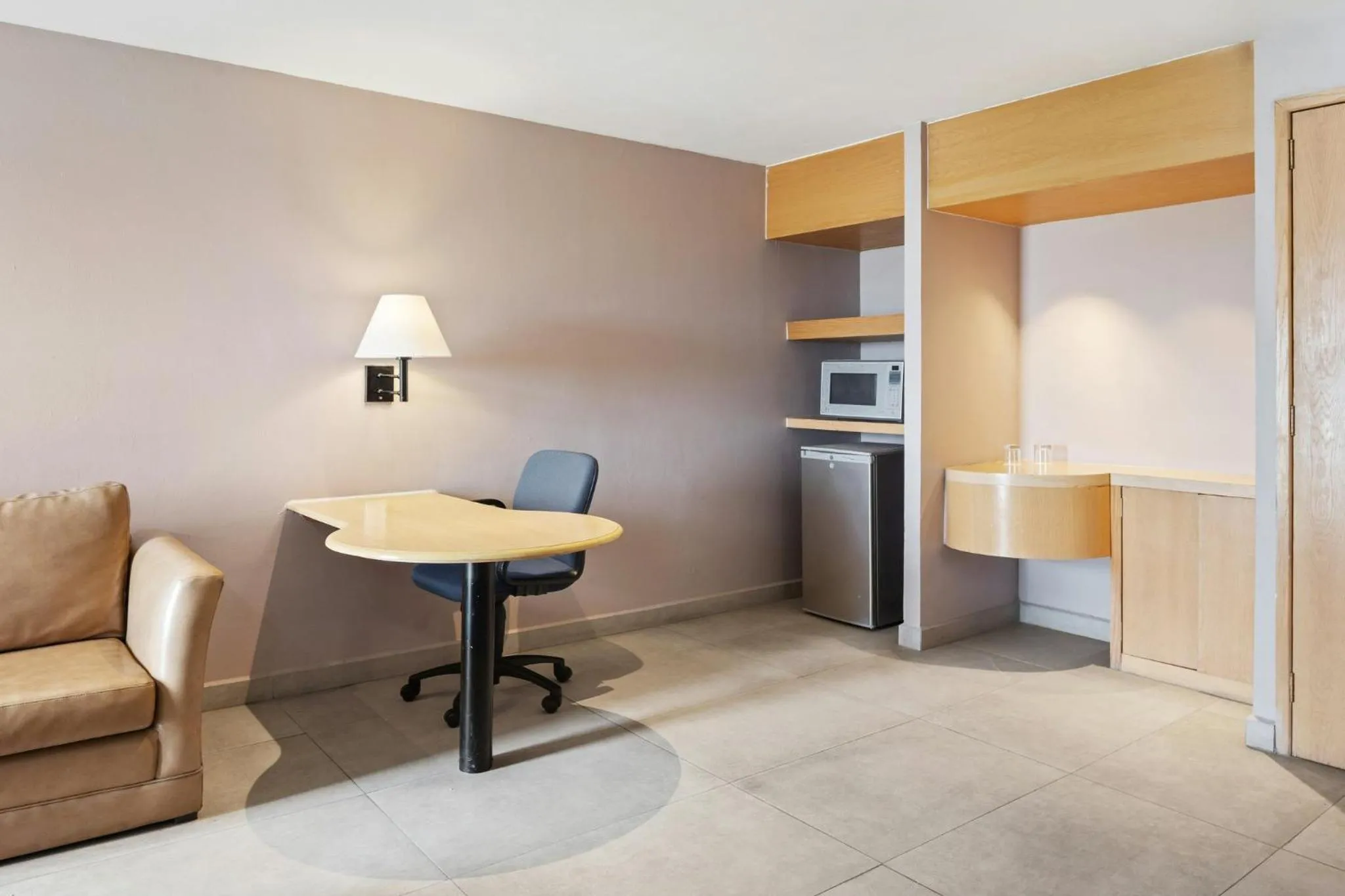 Photo of the whole room in Fiesta Inn Express Hermosillo