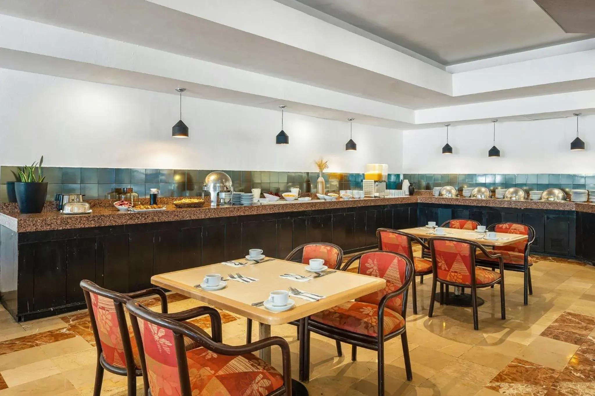 Restaurant/places to eat in Fiesta Inn Express Hermosillo Restaurant/places to eat in Fiesta Inn Express Hermosillo