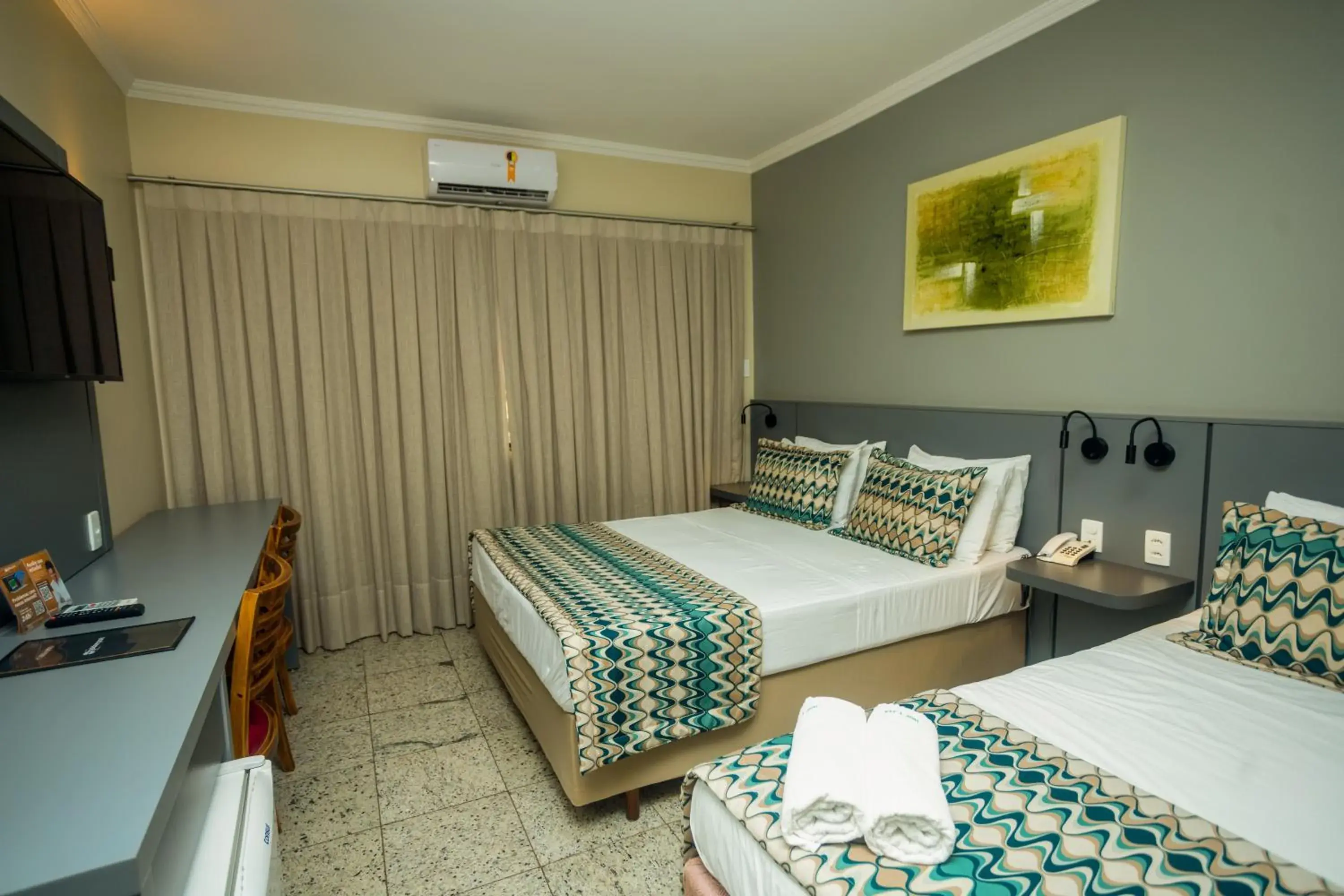 Bed in Hotel Golden Park Uberaba By Nacional Inn Bed in Hotel Golden Park Uberaba By Nacional Inn