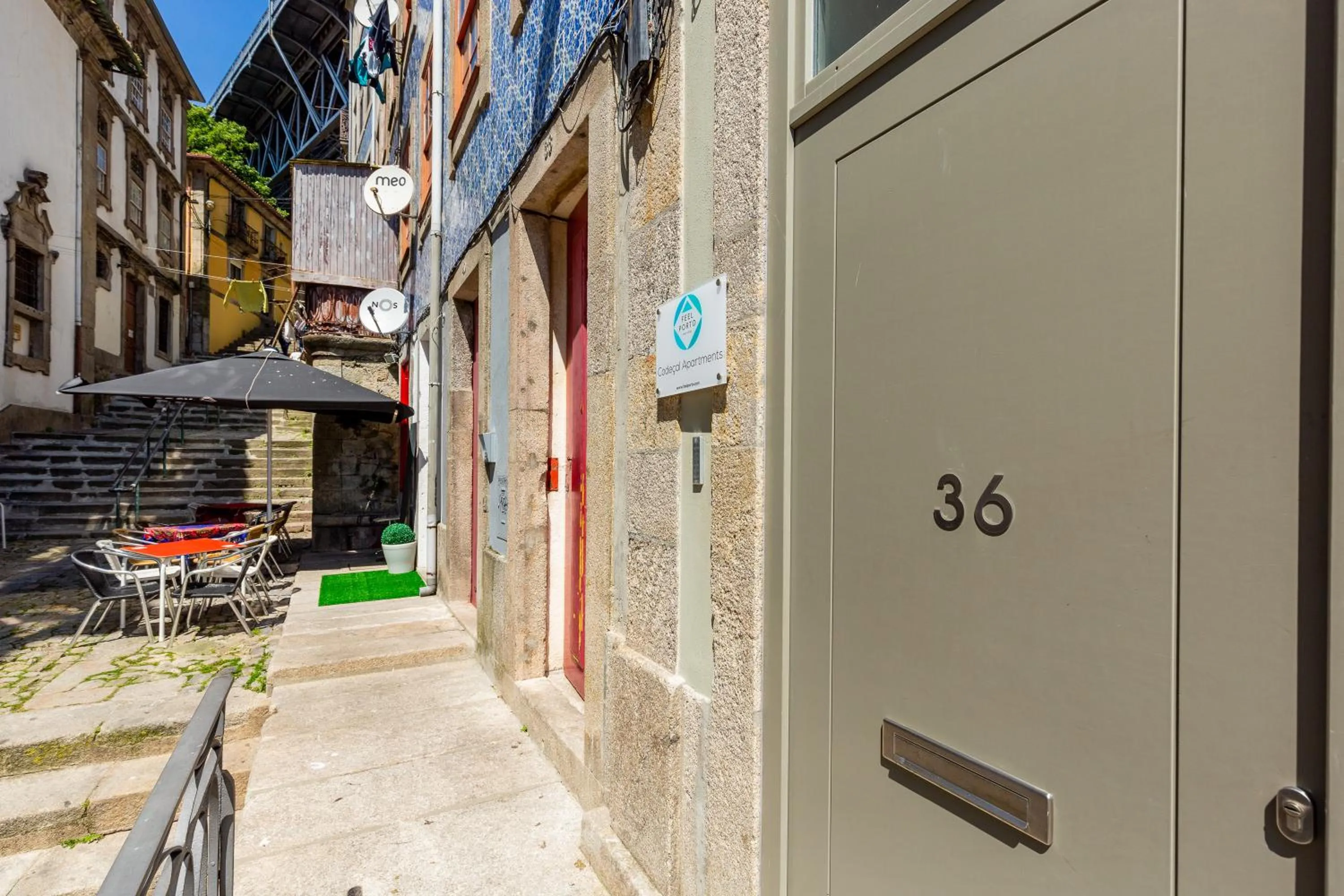 Facade/entrance in Feel Porto Codeçal Apartments