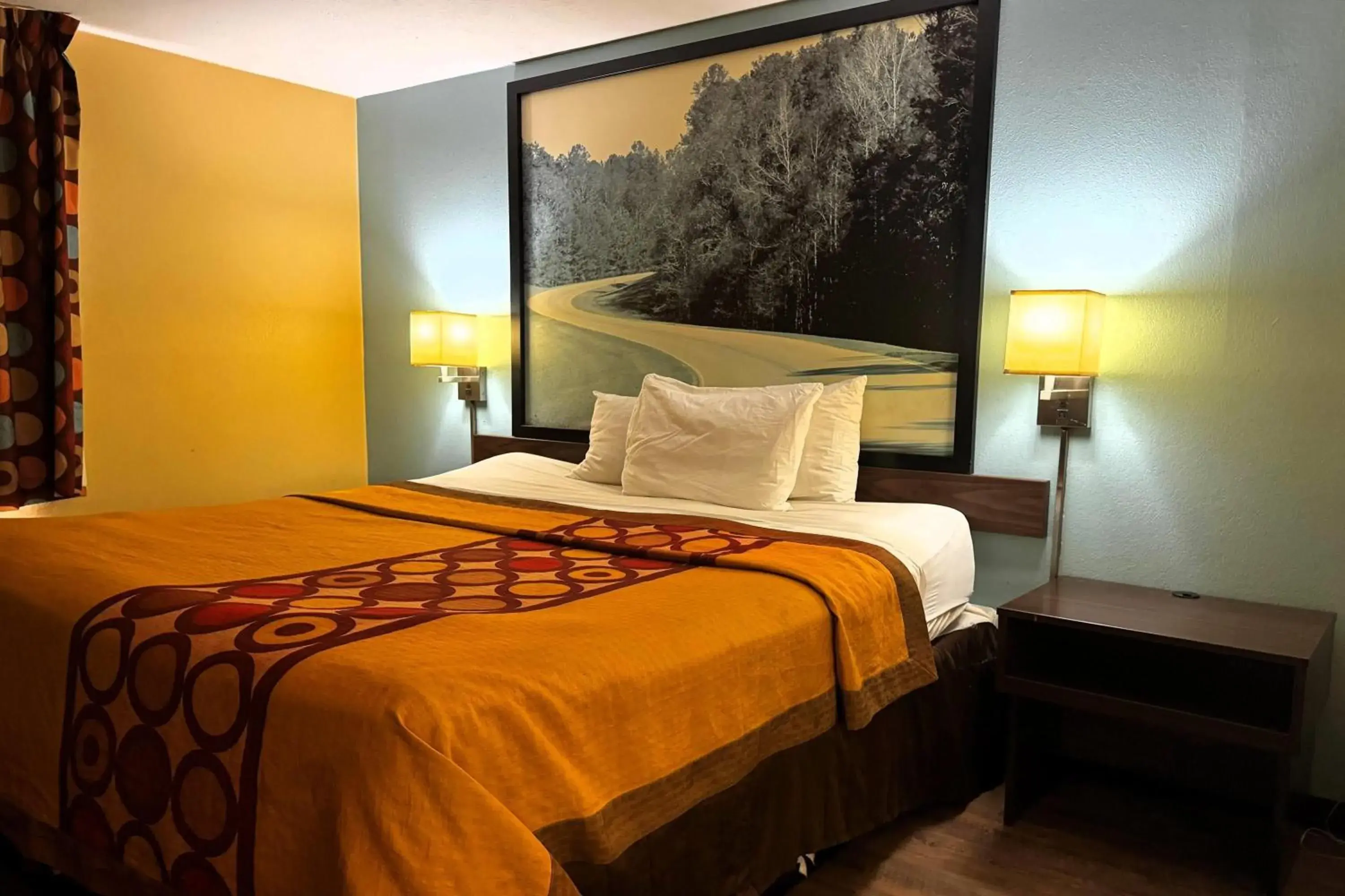 Photo of the whole room, Bed in Super 8 by Wyndham Jackson Ridgeland Photo of the whole room, Bed in Super 8 by Wyndham Jackson Ridgeland