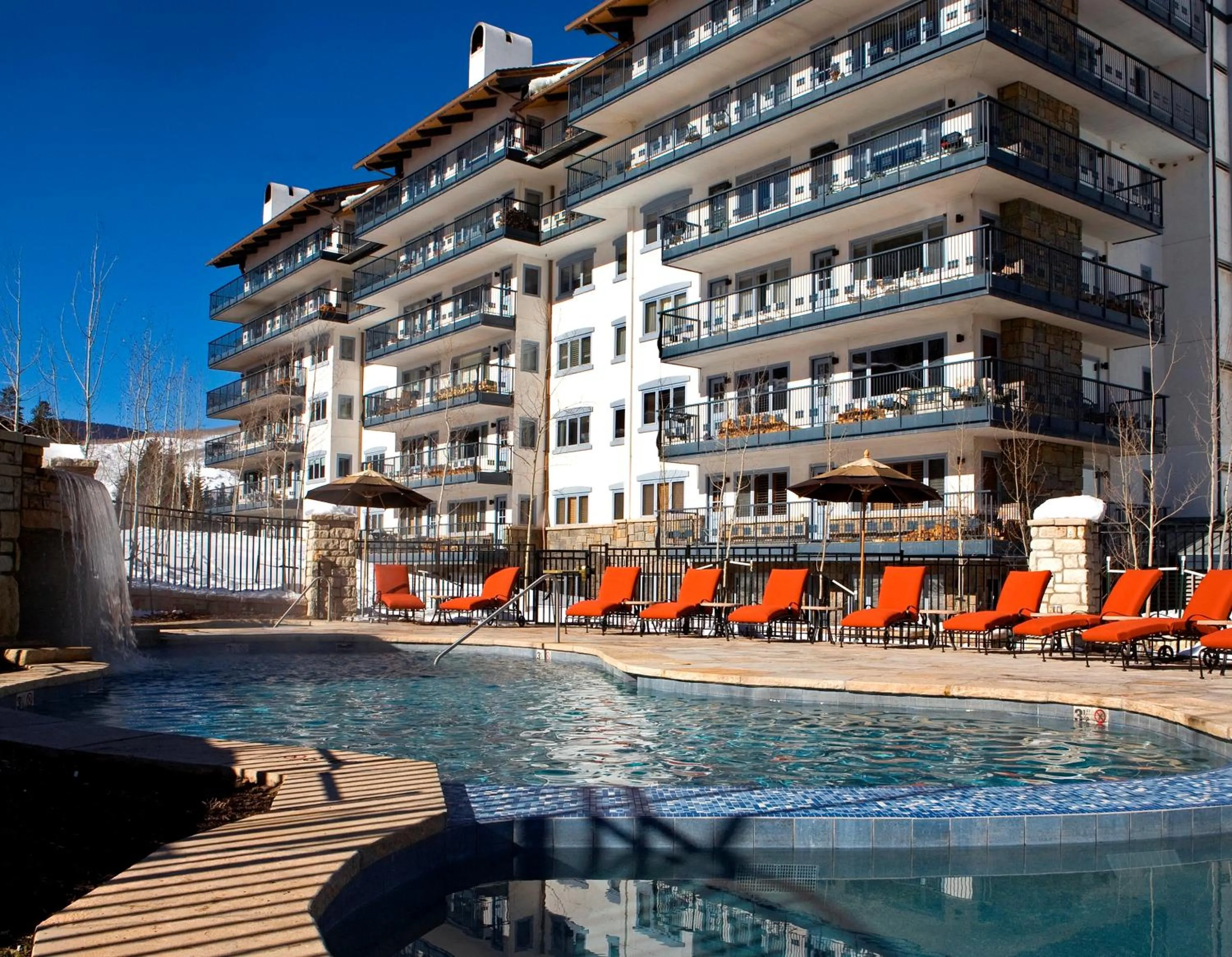Swimming pool in Lodge Tower