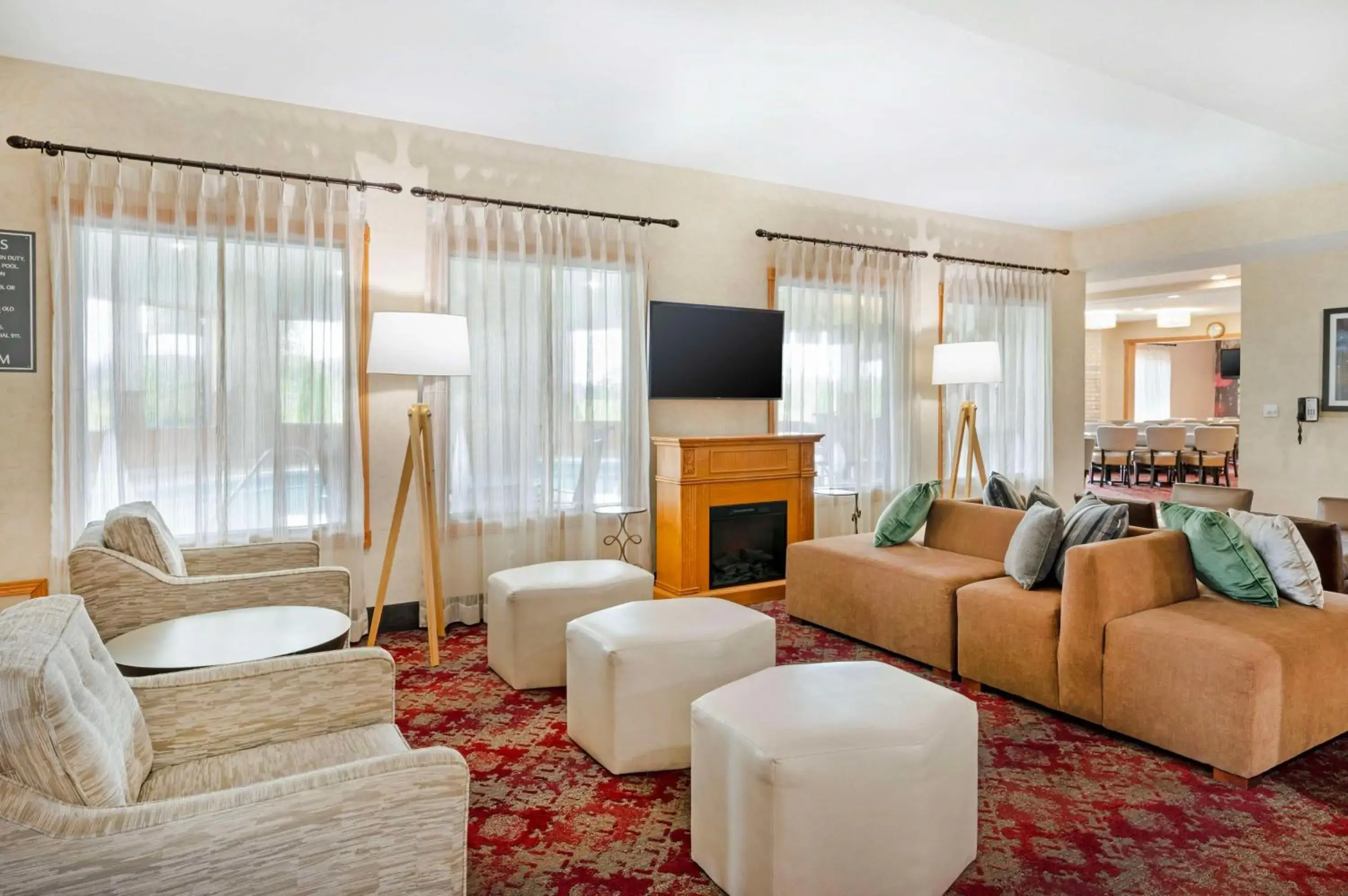 Lobby or reception in Best Western Plus Howe Inn Lobby or reception in Best Western Plus Howe Inn