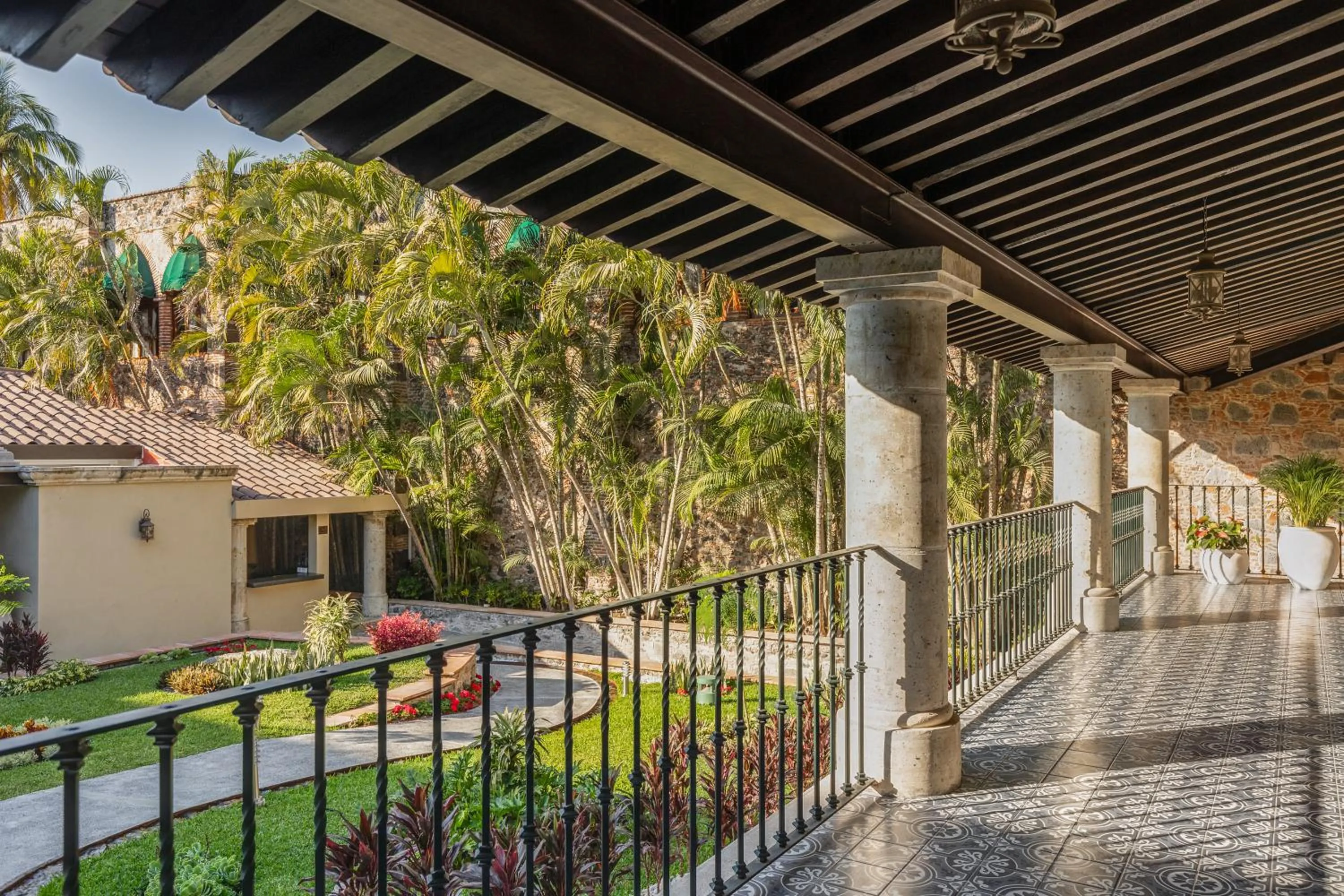 Massage in Fiesta Americana Hacienda San Antonio El Puente Resort & Spa