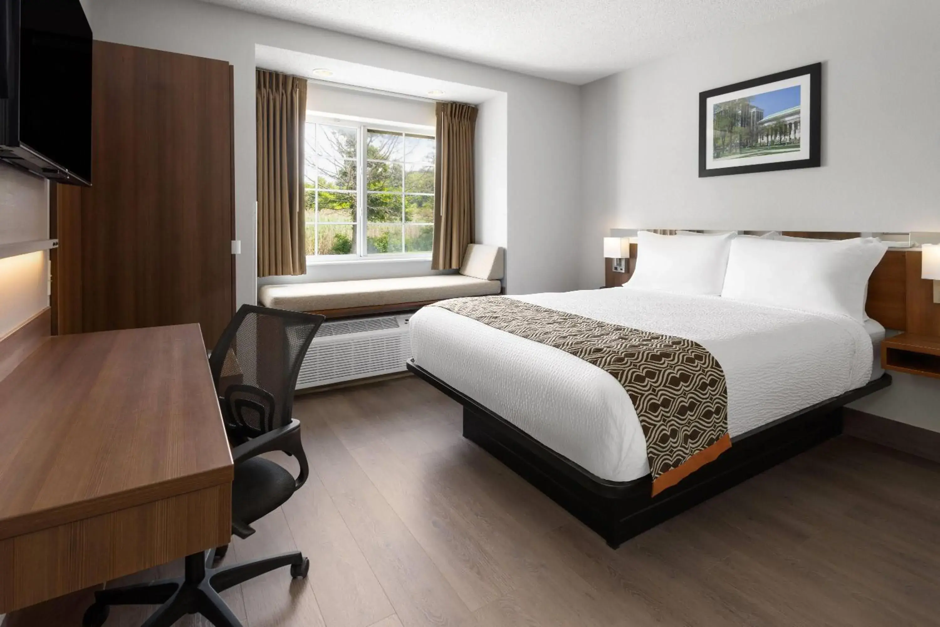 Photo of the whole room, Bed in Microtel Inn by Wyndham - Albany Airport Photo of the whole room, Bed in Microtel Inn by Wyndham - Albany Airport