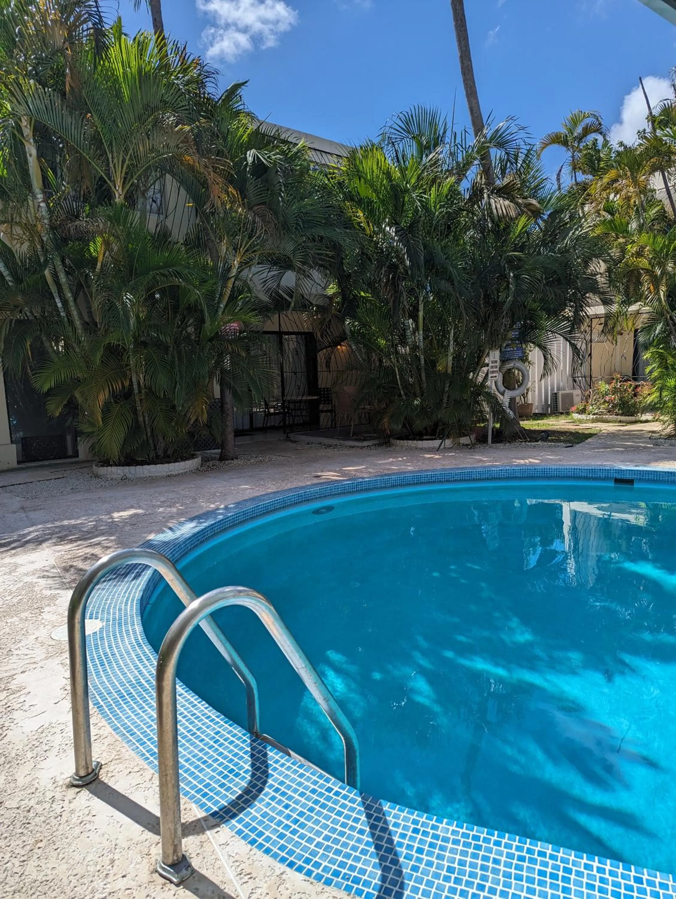 Swimming pool in Pirate's Inn