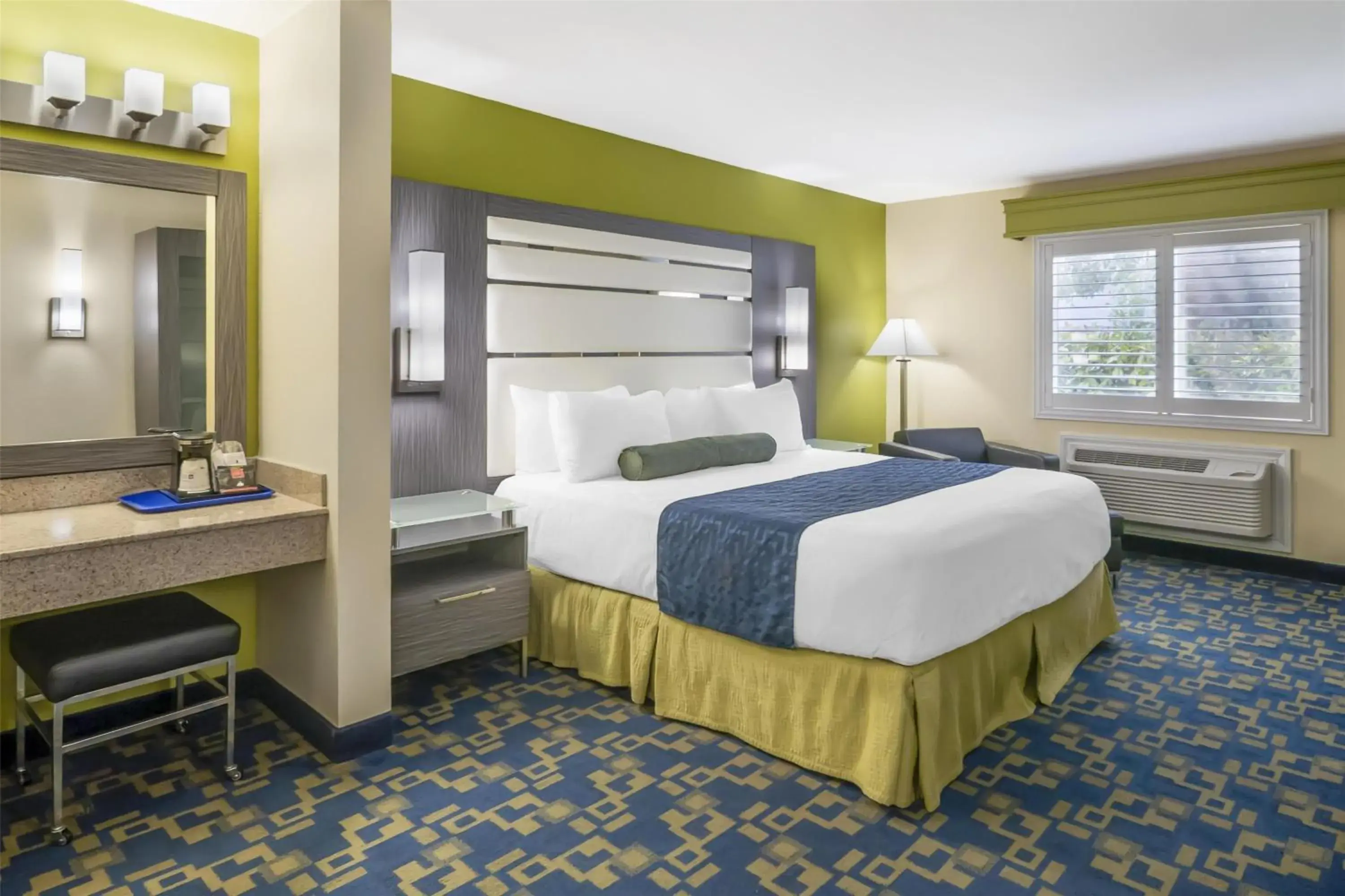 Bedroom, Bed in Best Western Antelope Inn & Suites Bedroom, Bed in Best Western Antelope Inn & Suites