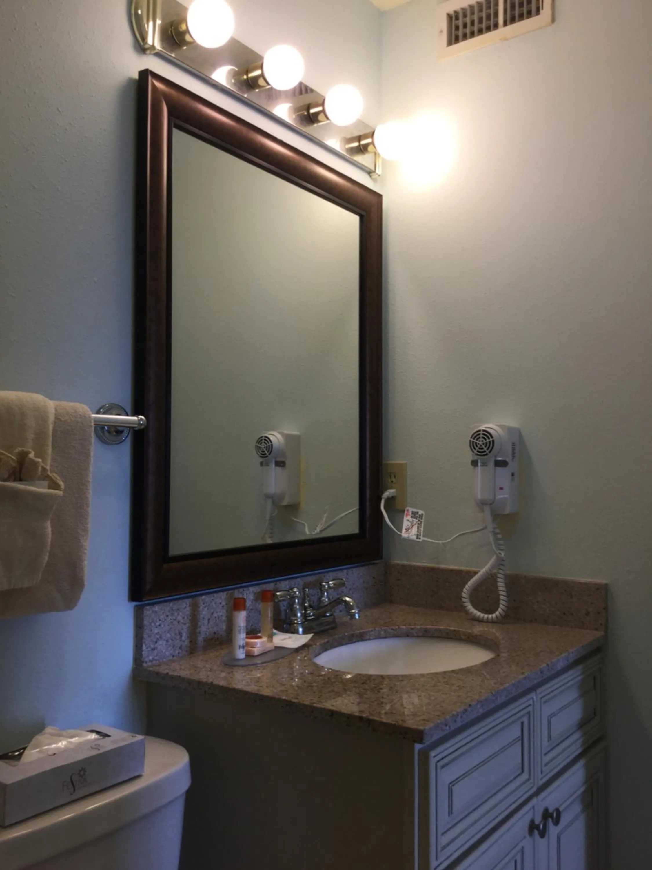 Bathroom in Sea Mystique Resorts