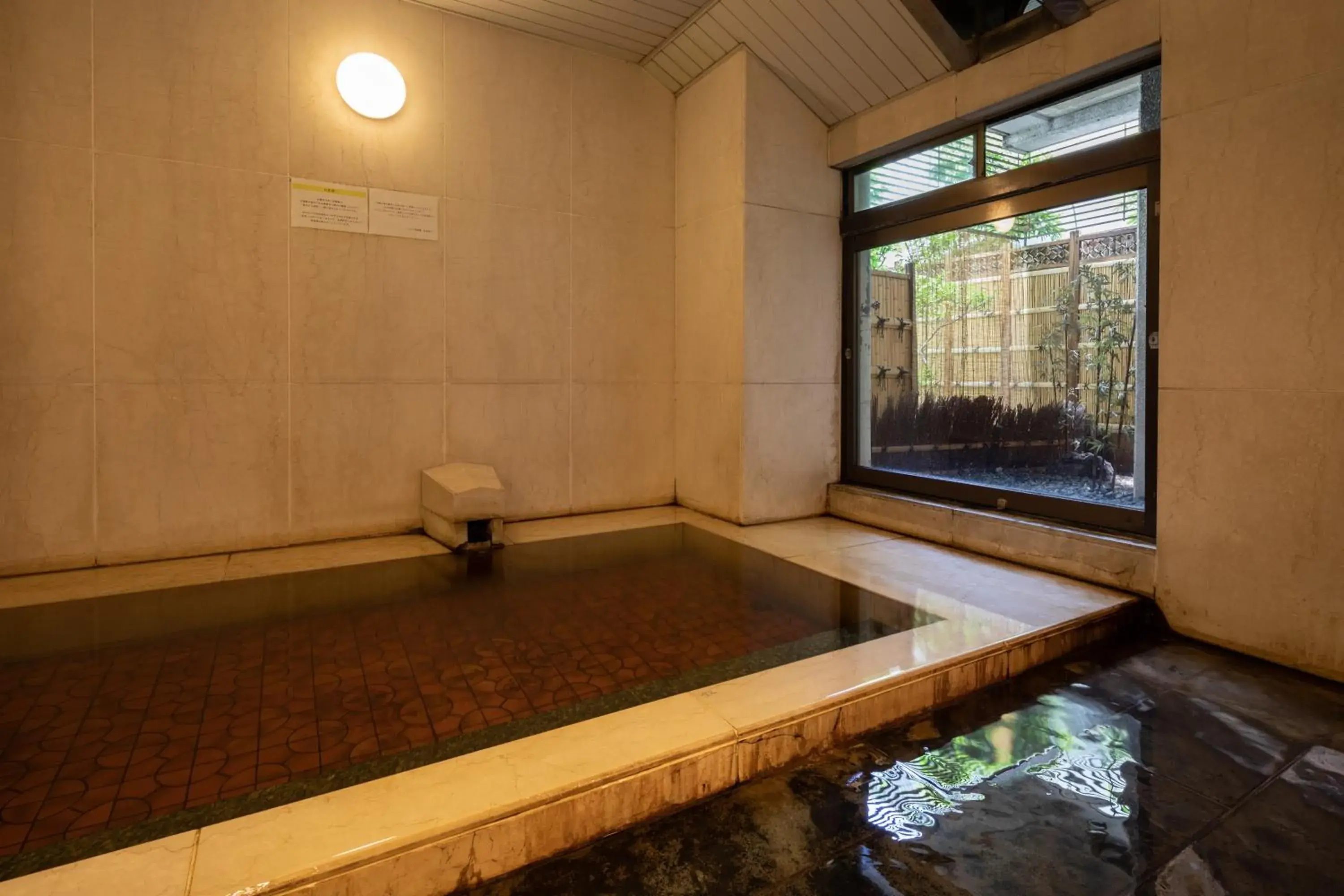 Facade/entrance in Hotel Danrokan Facade/entrance in Hotel Danrokan