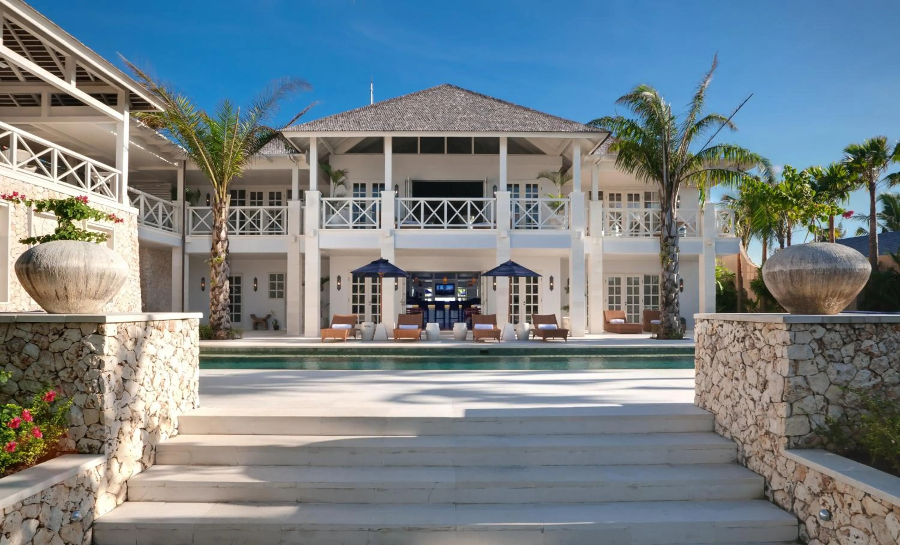 Day in The Ungasan Clifftop Resort