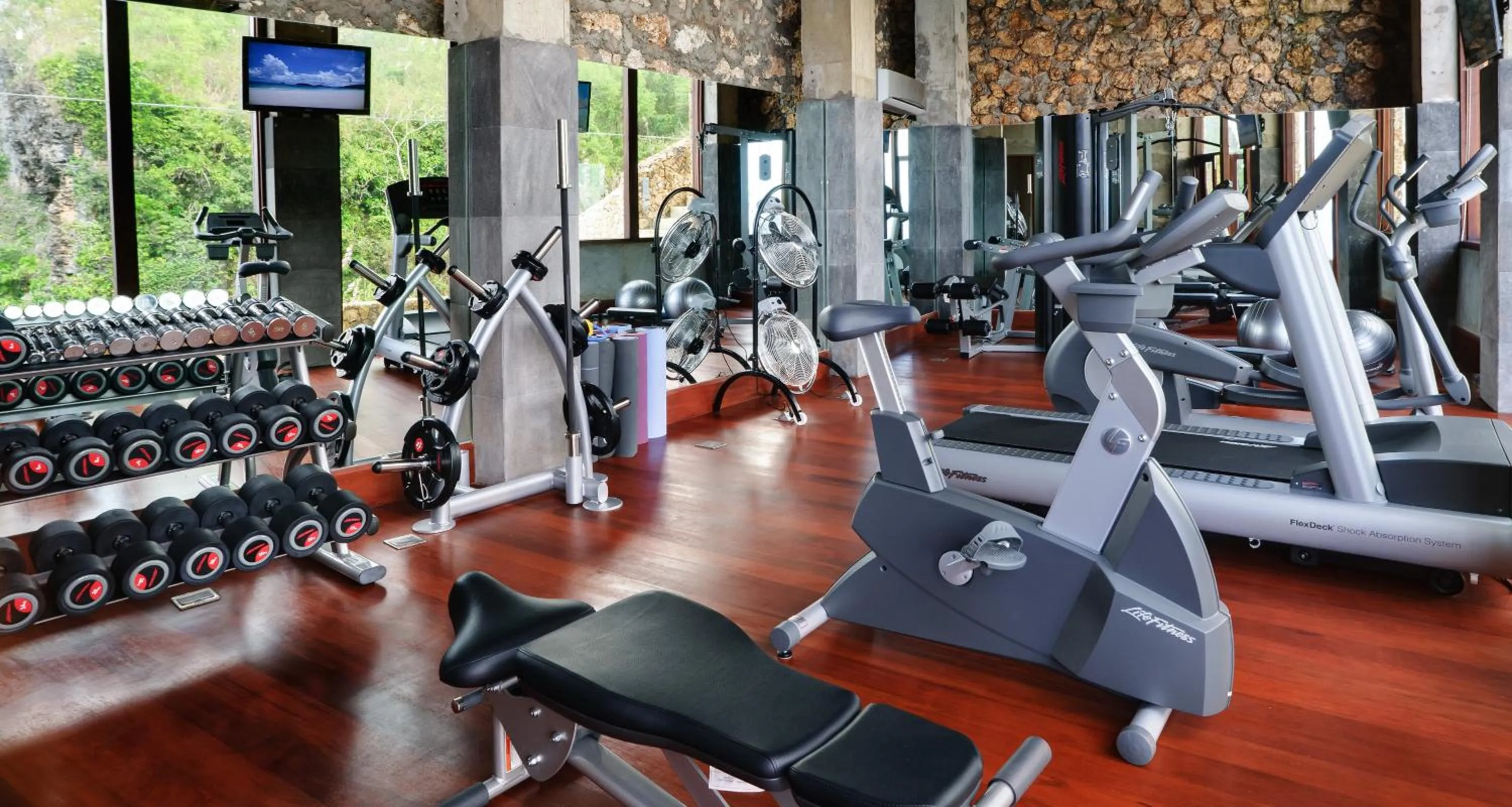 Fitness centre/facilities in The Ungasan Clifftop Resort