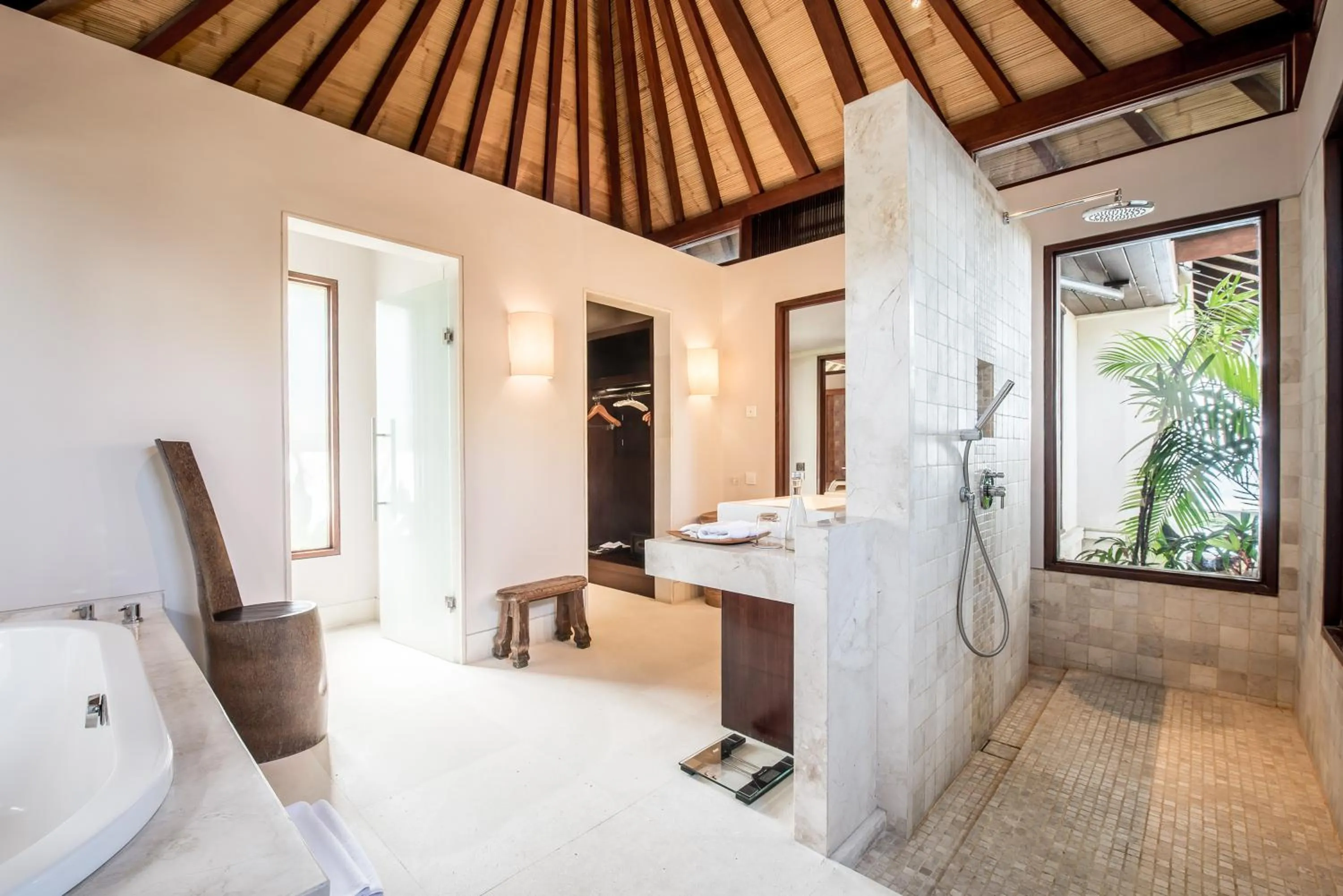 Bathroom in The Ungasan Clifftop Resort