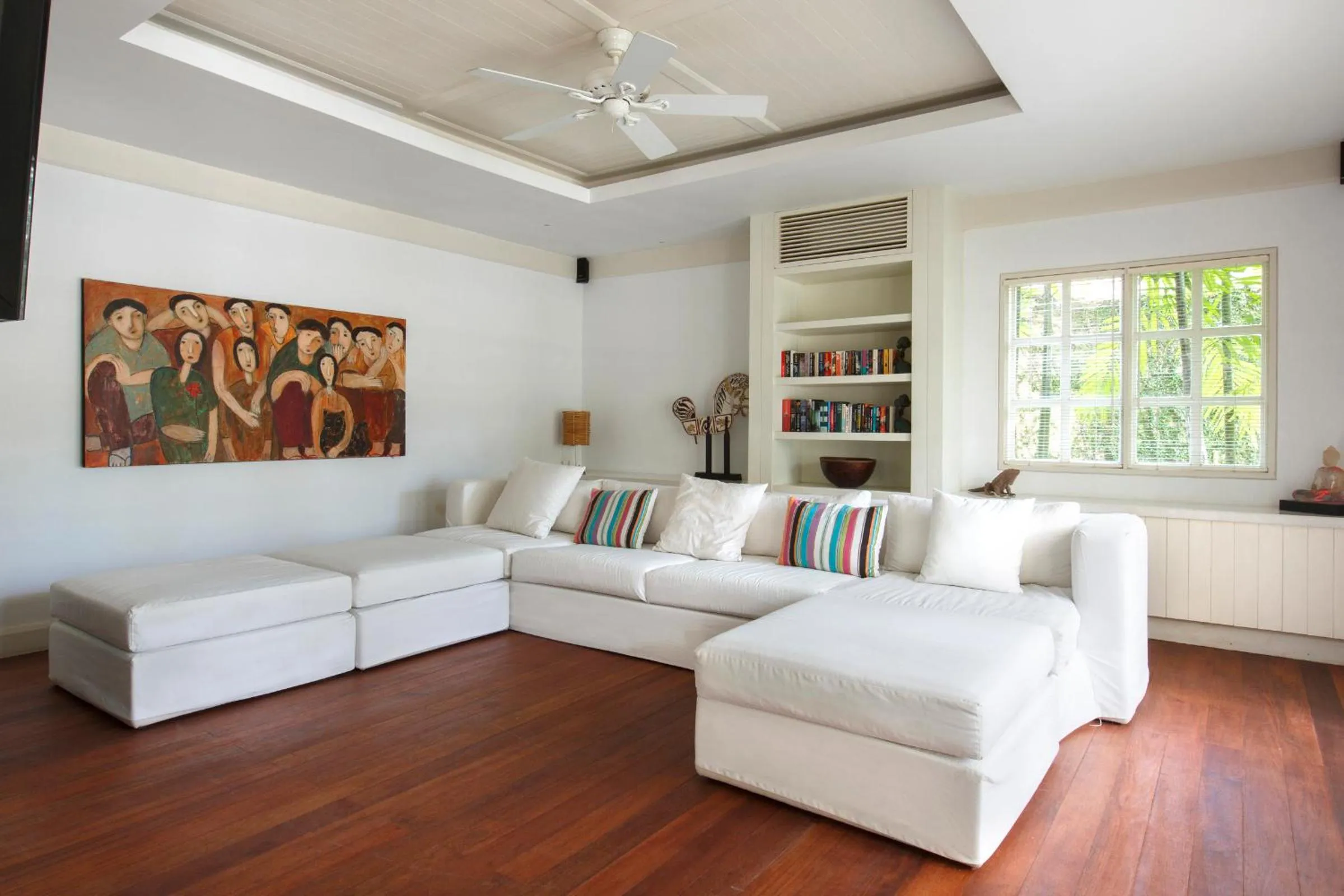 TV and multimedia in The Ungasan Clifftop Resort