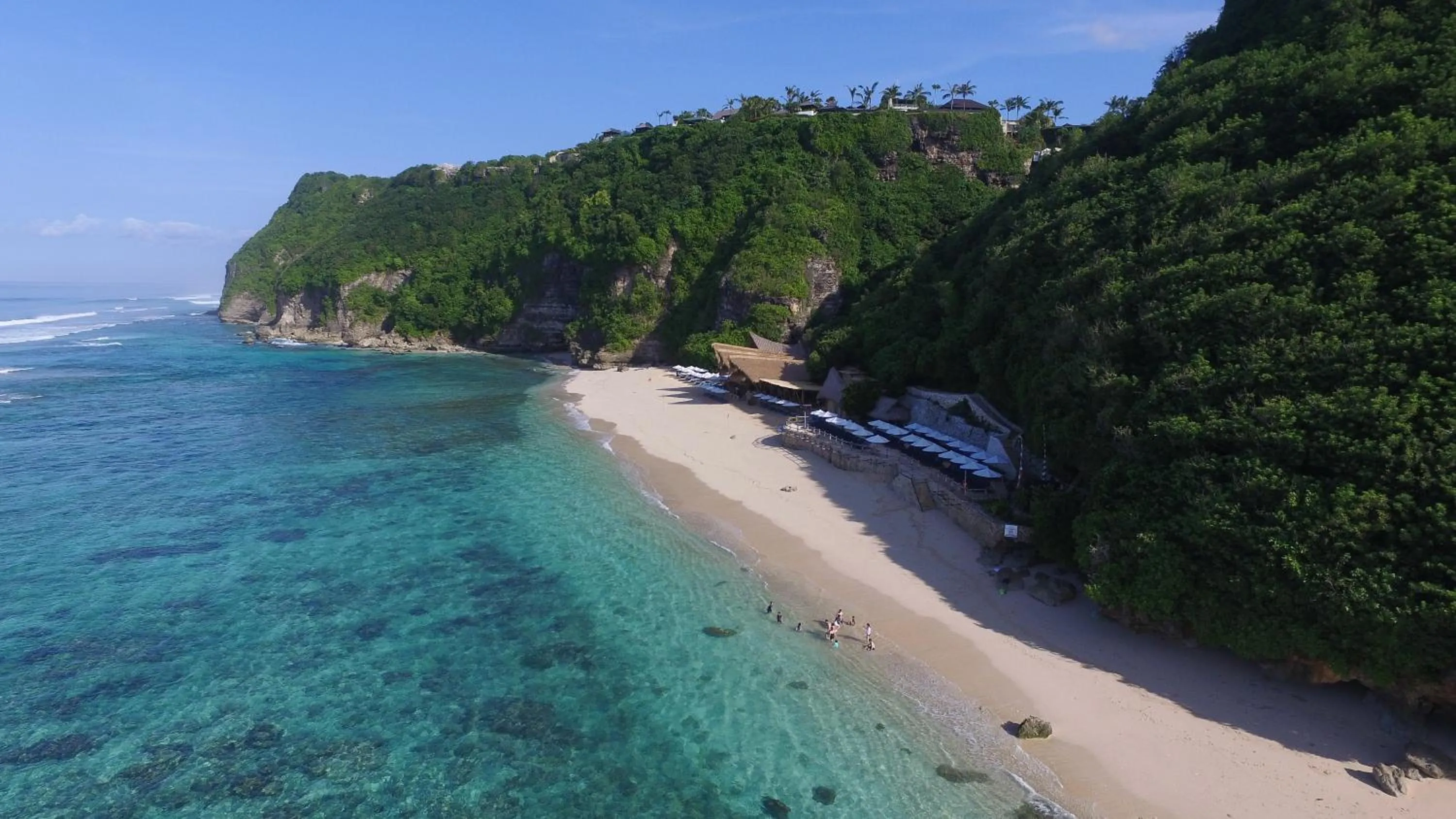Snorkeling in The Ungasan Clifftop Resort
