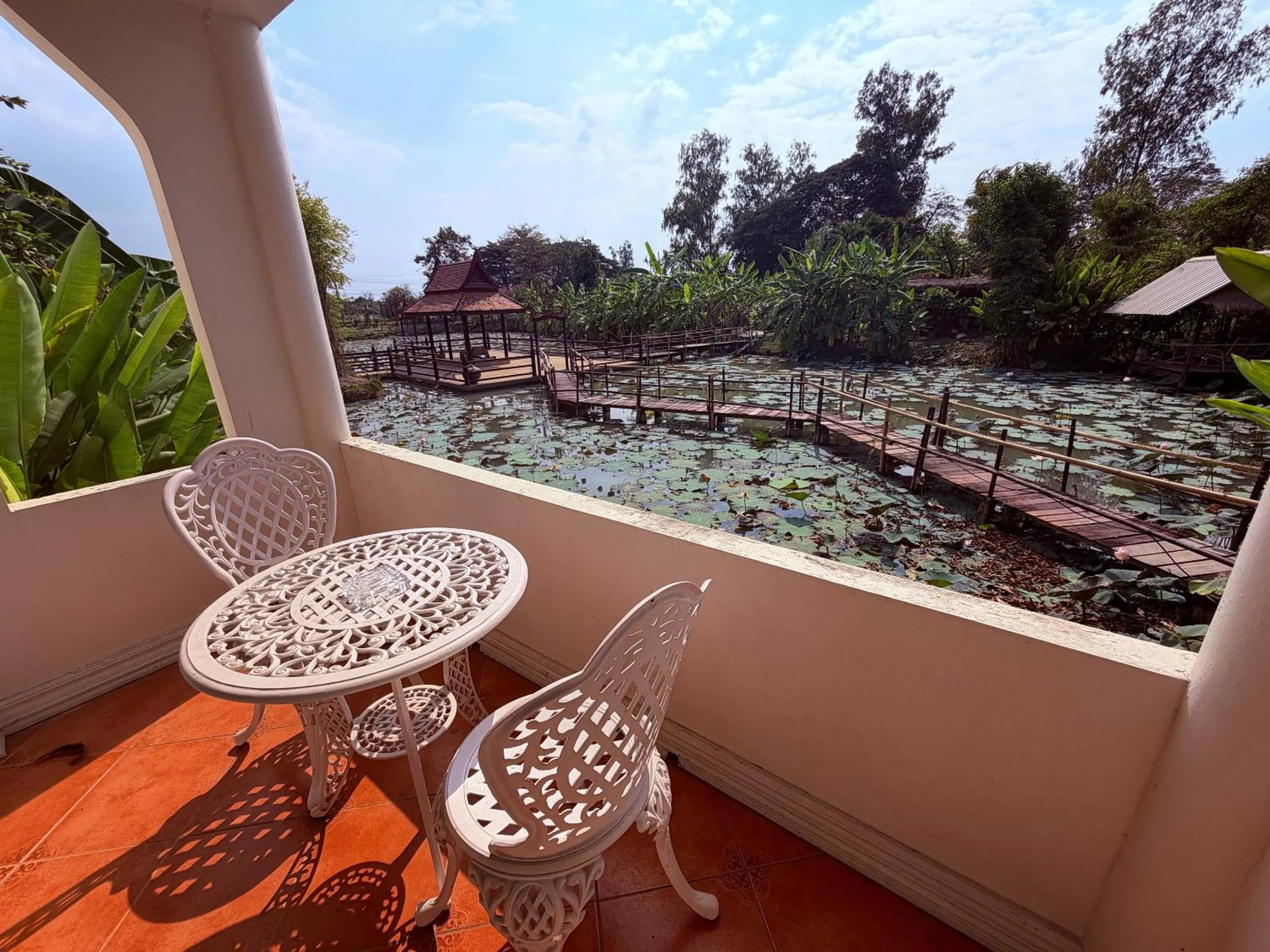 Seating area in Ayutthaya Garden River Home