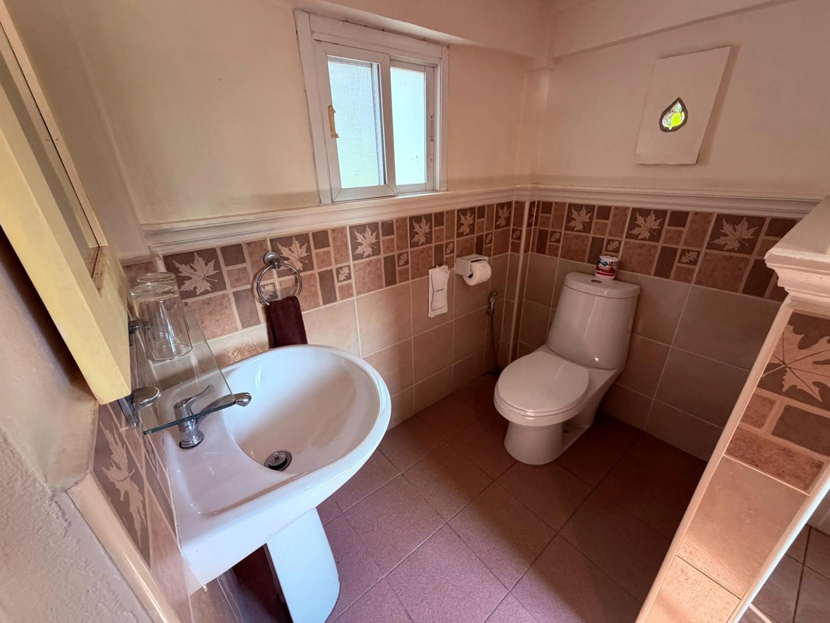 Bathroom in Ayutthaya Garden River Home