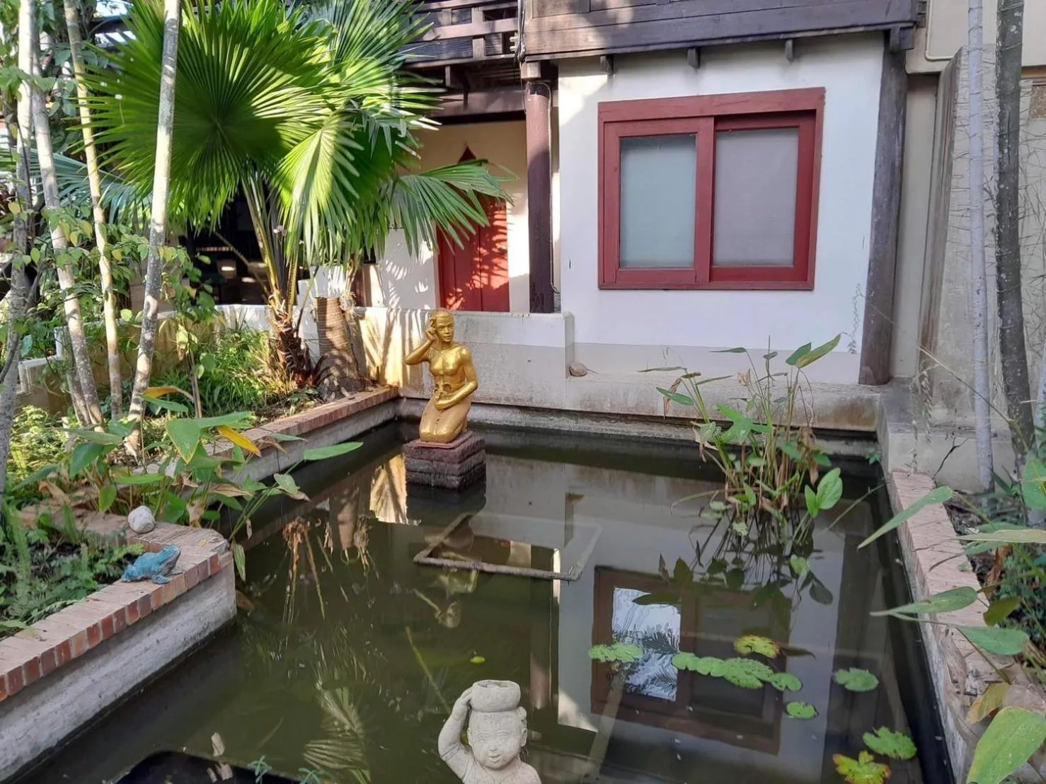Ayutthaya Garden River Home