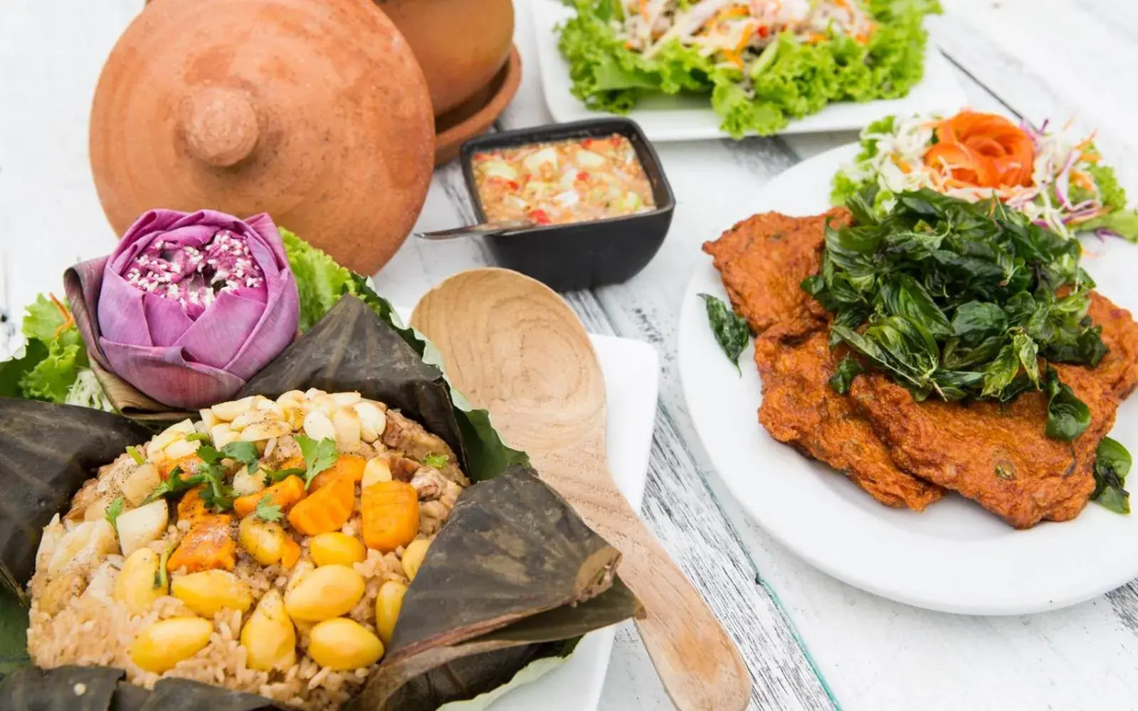 Restaurant/places to eat in Ayutthaya Garden River Home Restaurant/places to eat in Ayutthaya Garden River Home