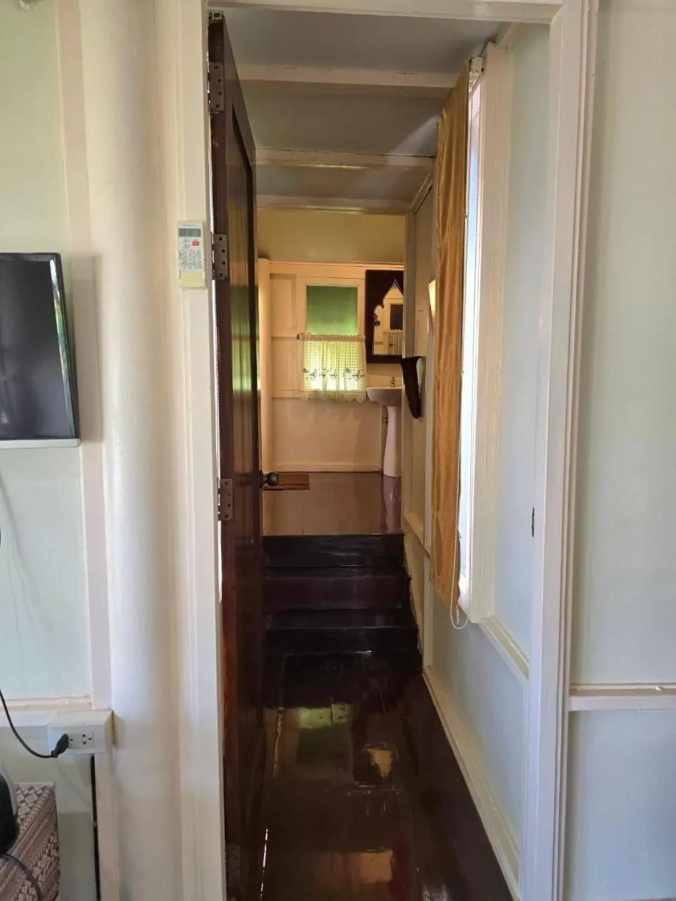 Ayutthaya Garden River Home