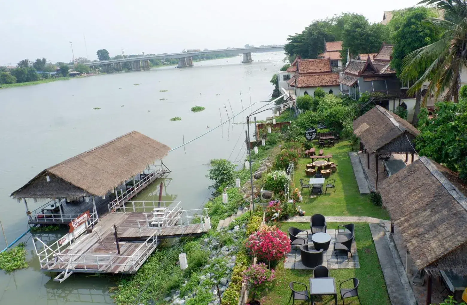 Restaurant/places to eat in Ayutthaya Garden River Home Restaurant/places to eat in Ayutthaya Garden River Home