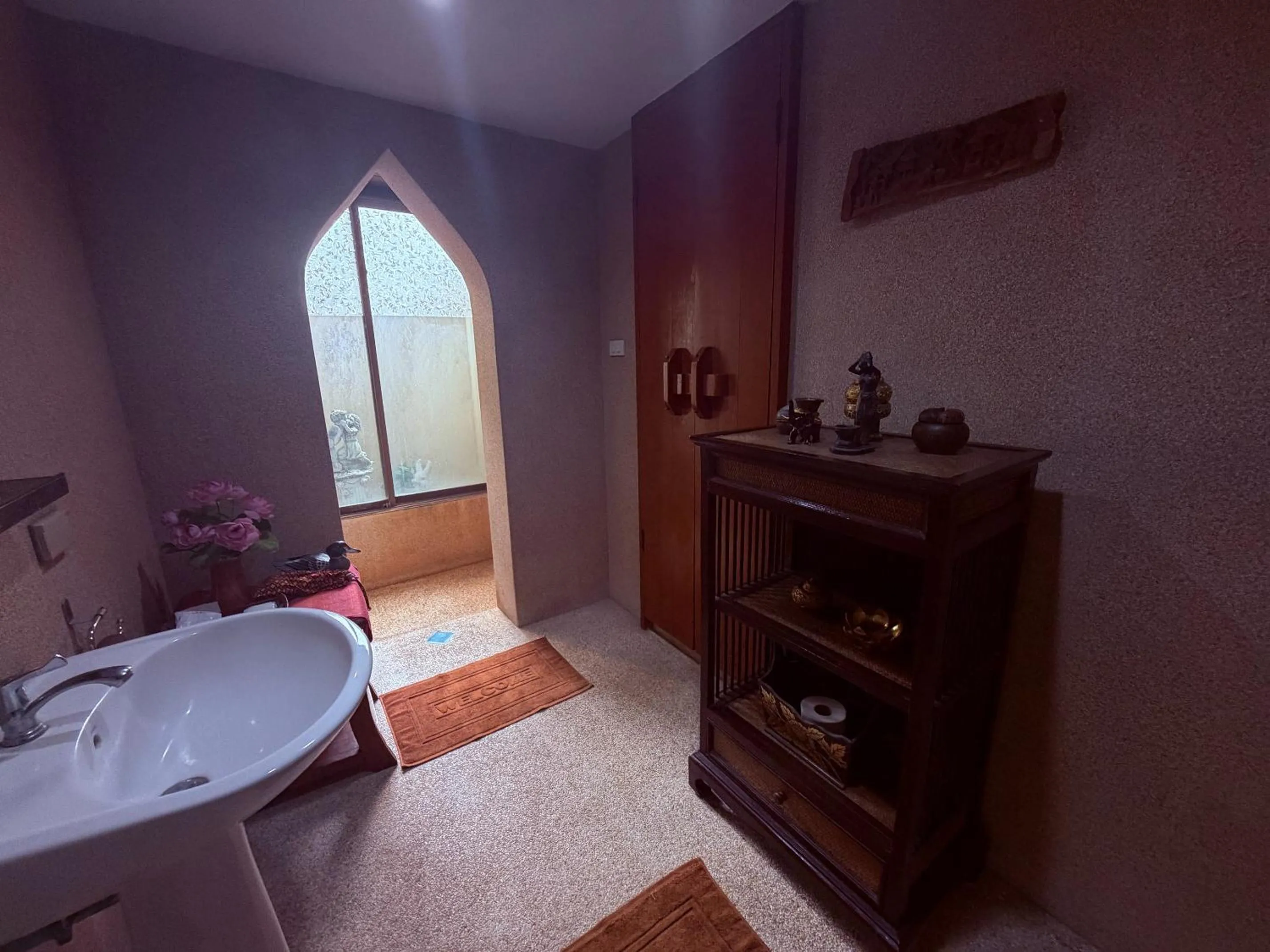 Bathroom in Ayutthaya Garden River Home