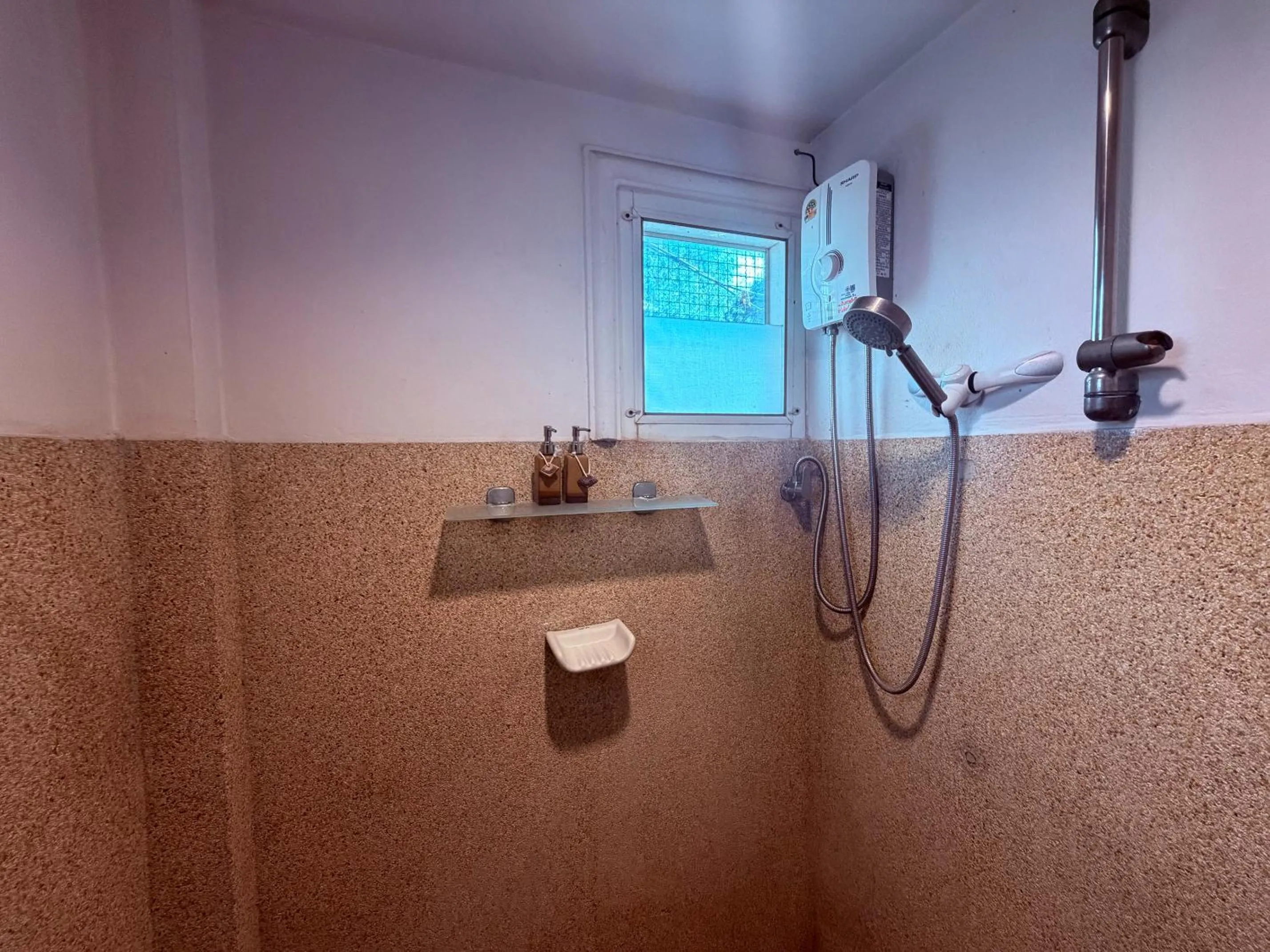 Bathroom in Ayutthaya Garden River Home