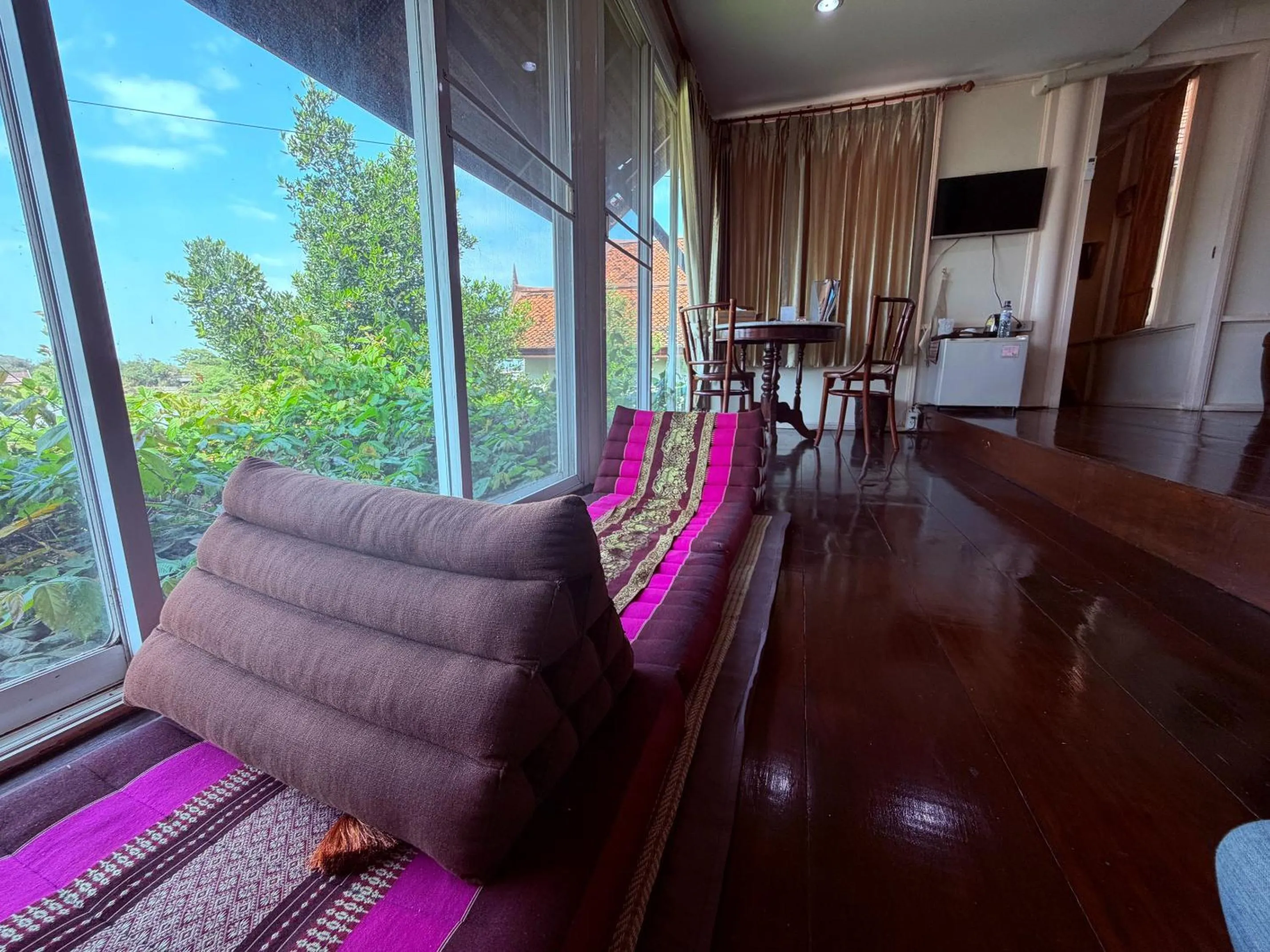 Bedroom in Ayutthaya Garden River Home