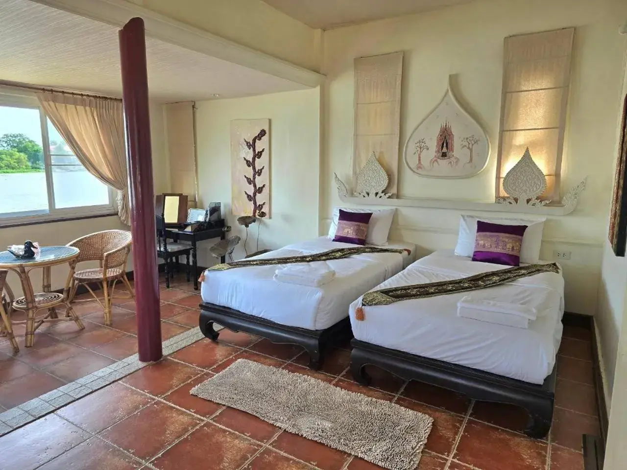 Bed in Ayutthaya Garden River Home Bed in Ayutthaya Garden River Home