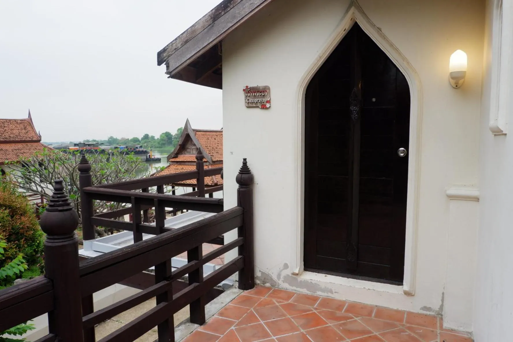 Ayutthaya Garden River Home