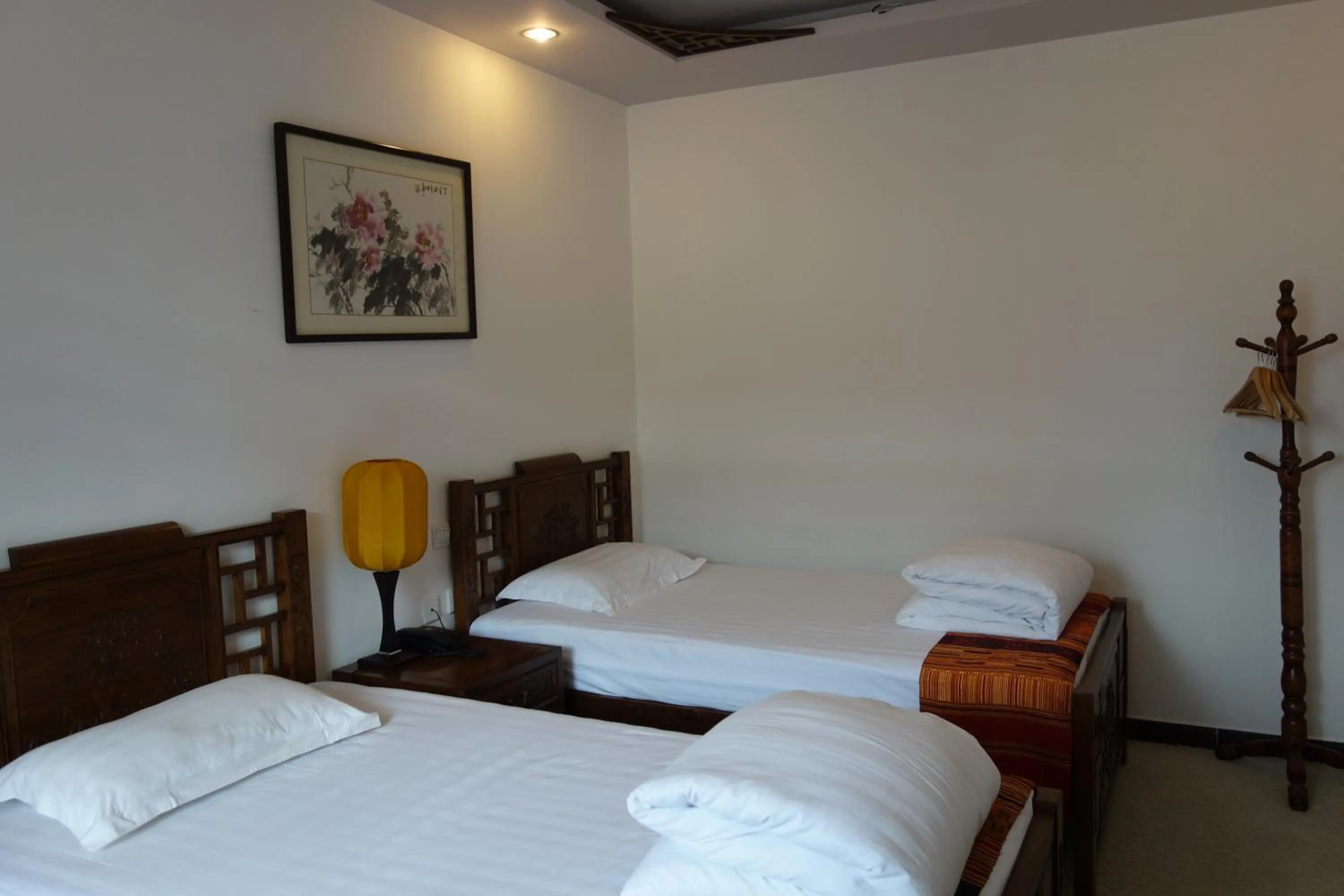 Bedroom in Ming Courtyard